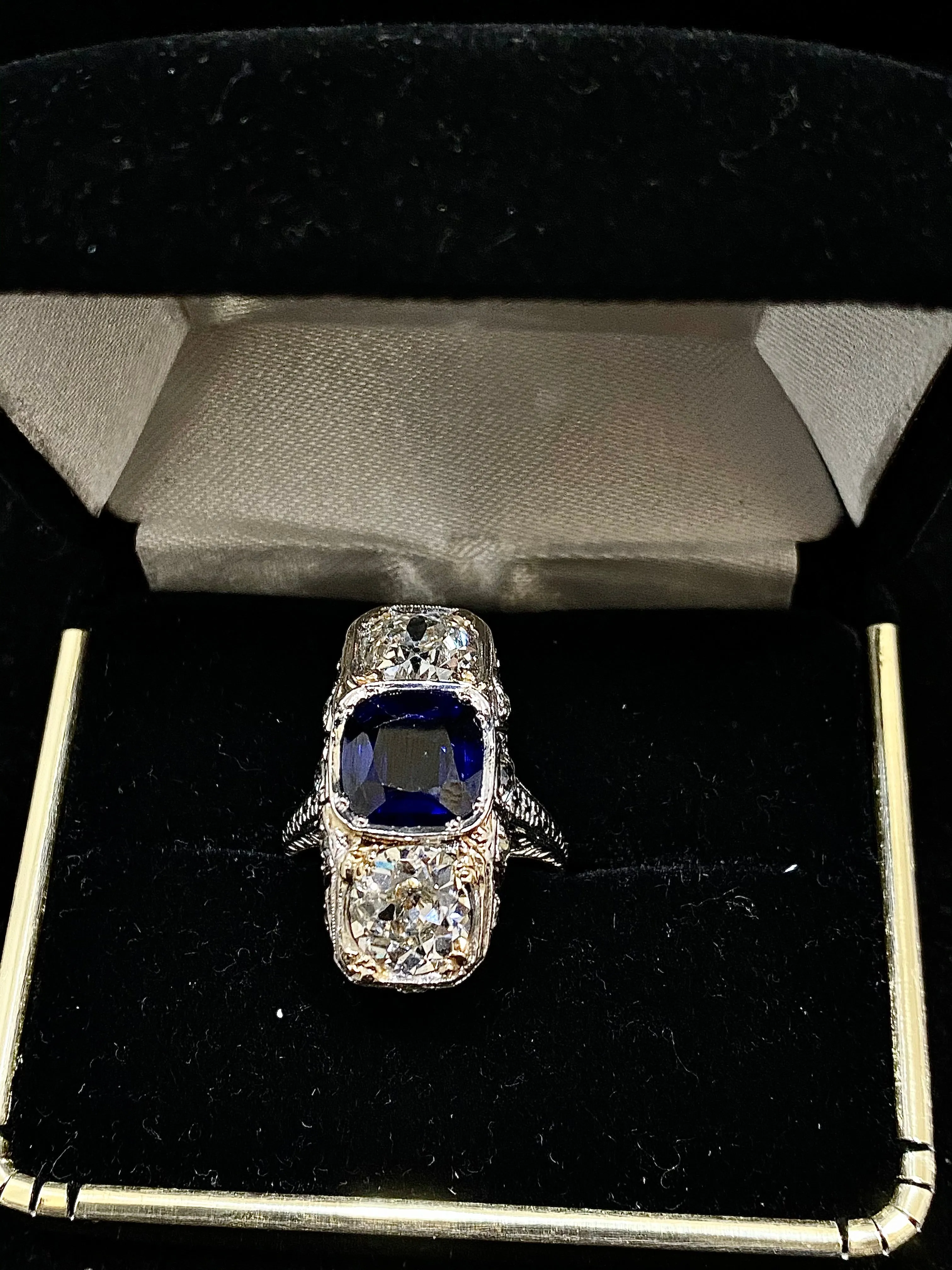 1920's Antique Design Platinum Sapphire & Diamonds Filigree Ring $110K Appraisal Value w/CoA}