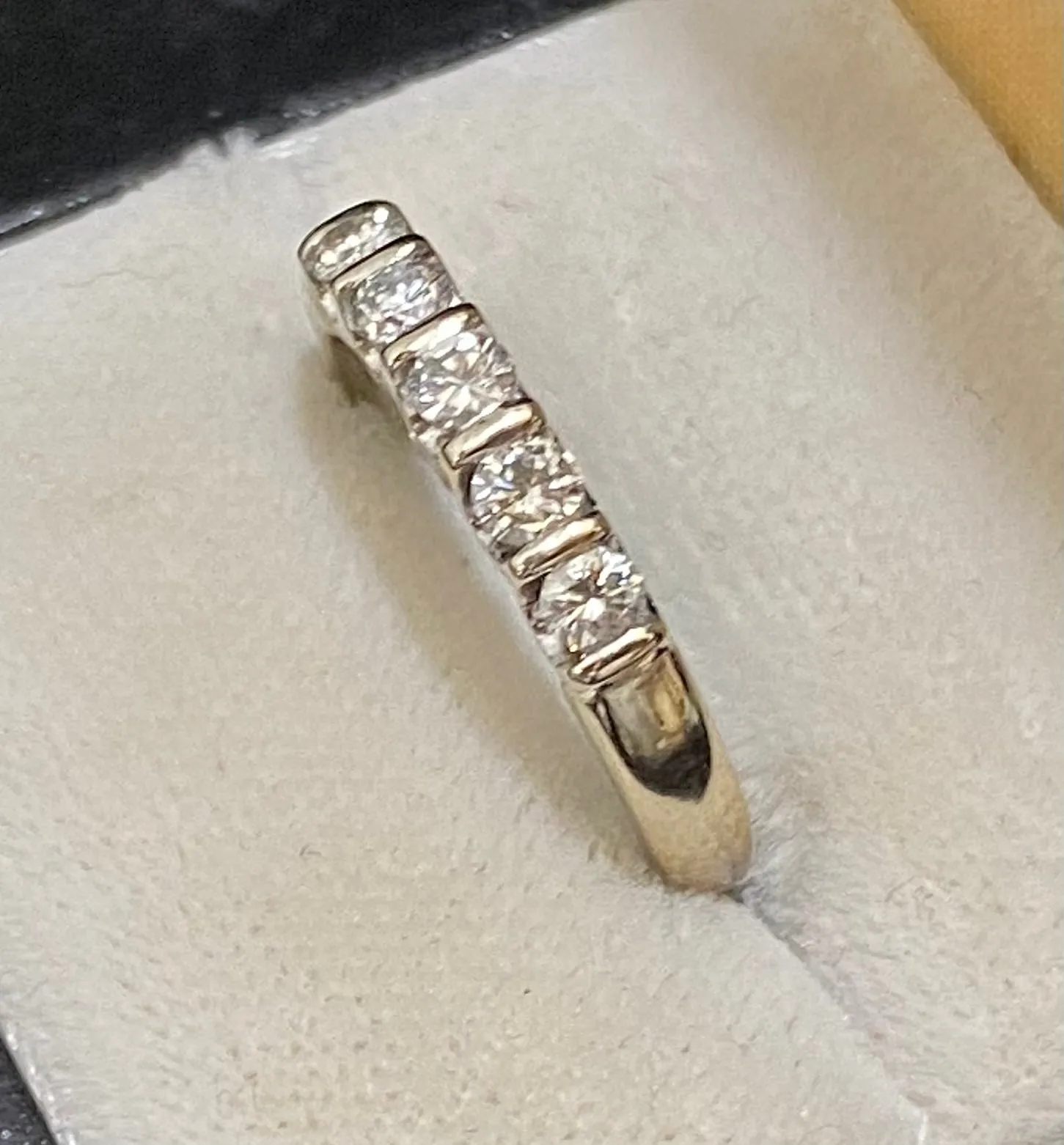 1930's Antique Solid White Gold 5-Diamond Ring with Beautiful Filigree -$10K Appraisal Value w/CoA}