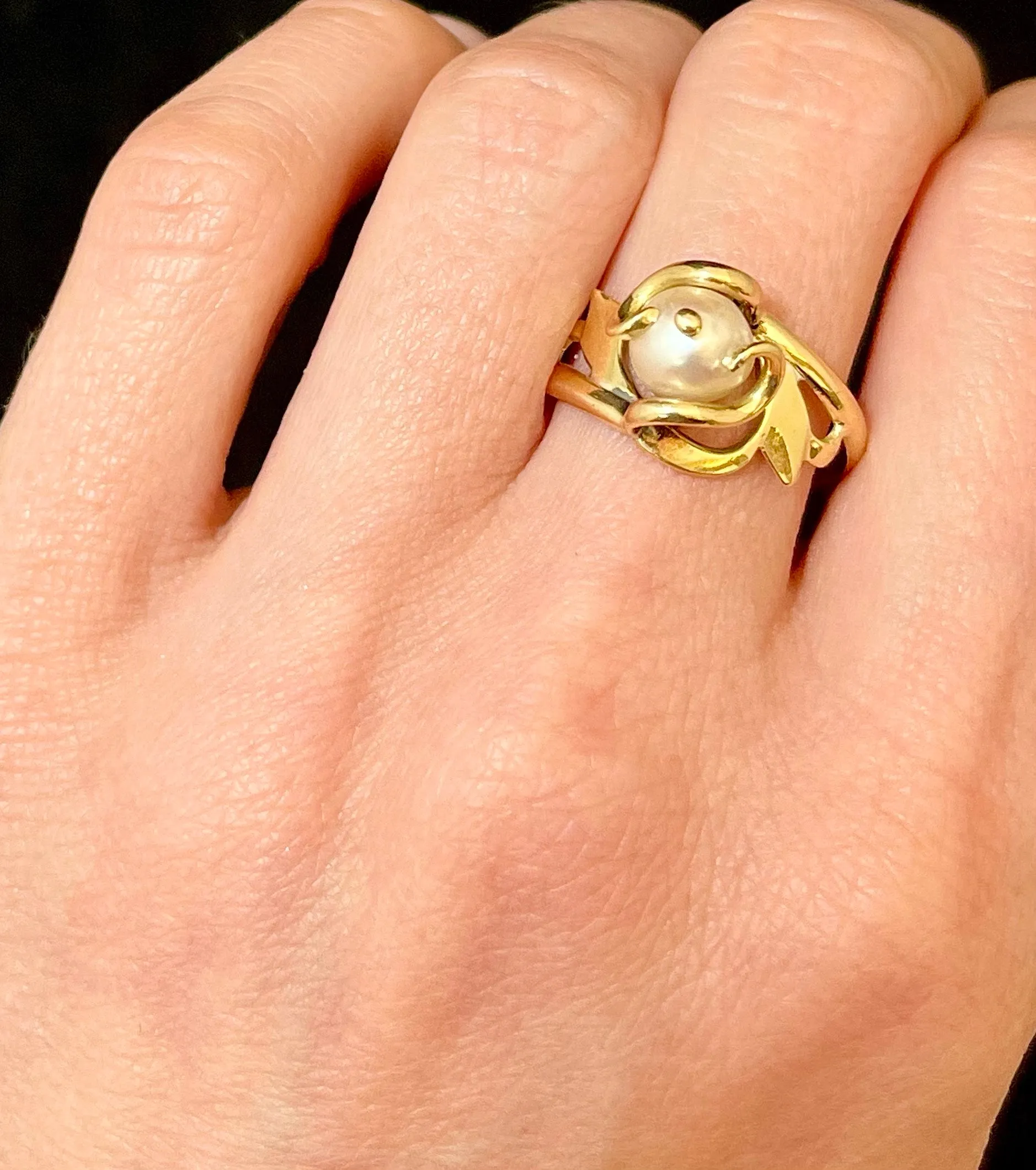 1940's Antique Style 18K Yellow Gold Intricate Pearl Ring- $3K Appraisal Value w/CoA!