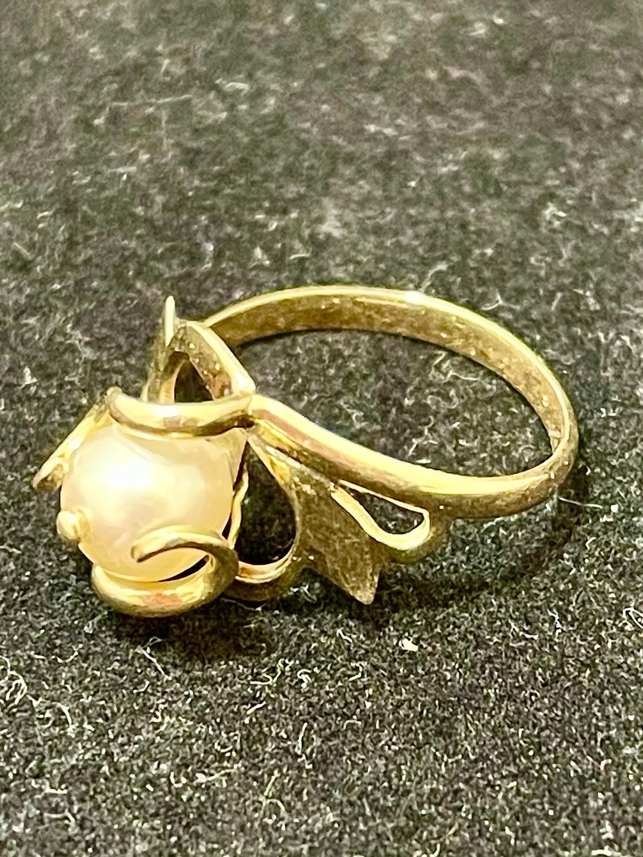 1940's Antique Style 18K Yellow Gold Intricate Pearl Ring- $3K Appraisal Value w/CoA!