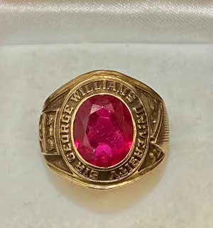 1968 Sir George Williams University Class Ring in Solid Yellow Gold - $6K Appraisal Value w/CoA}