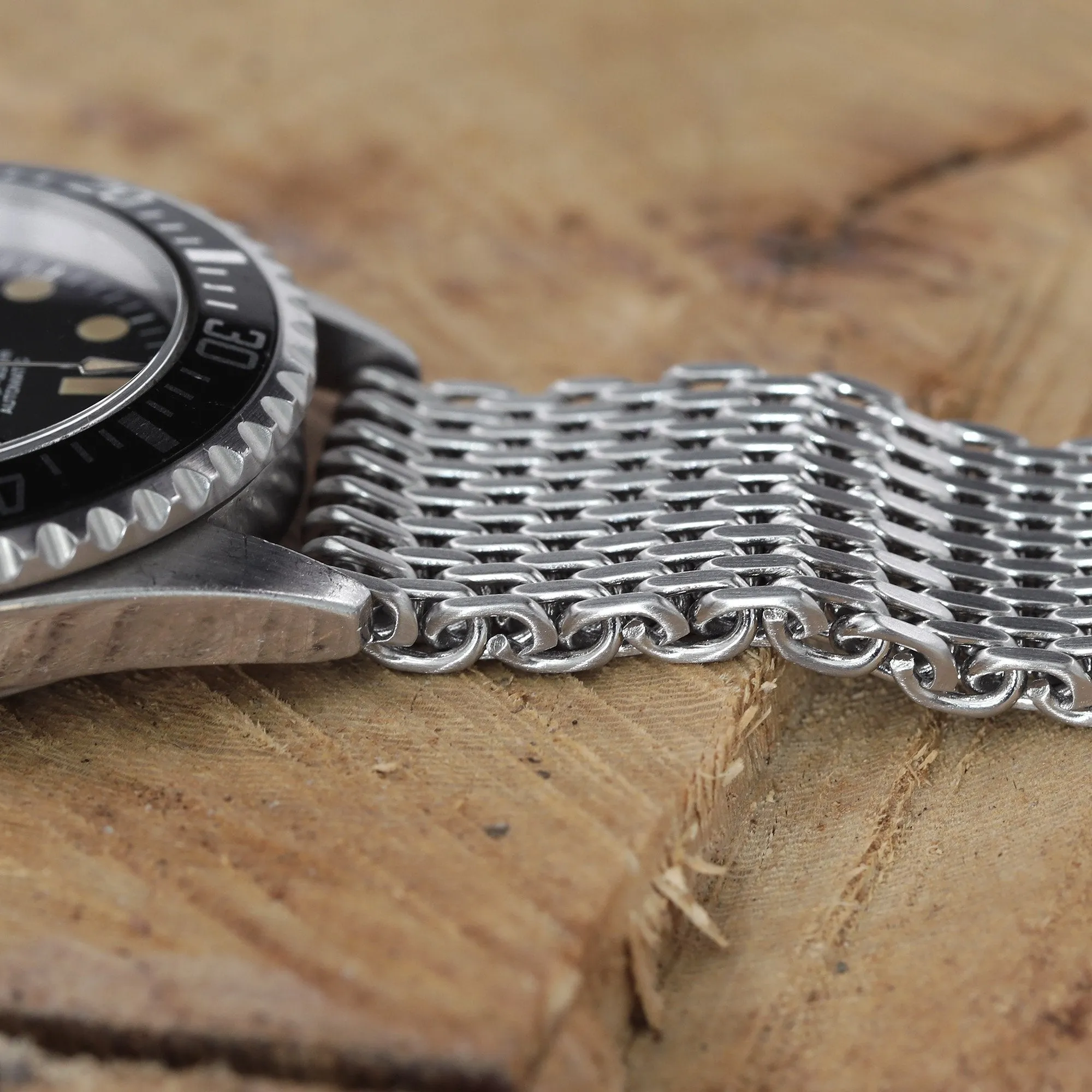 22mm Tapered "SHARK" Mesh Band Stainless Steel Watch Bracelet, V-Clasp, Polished