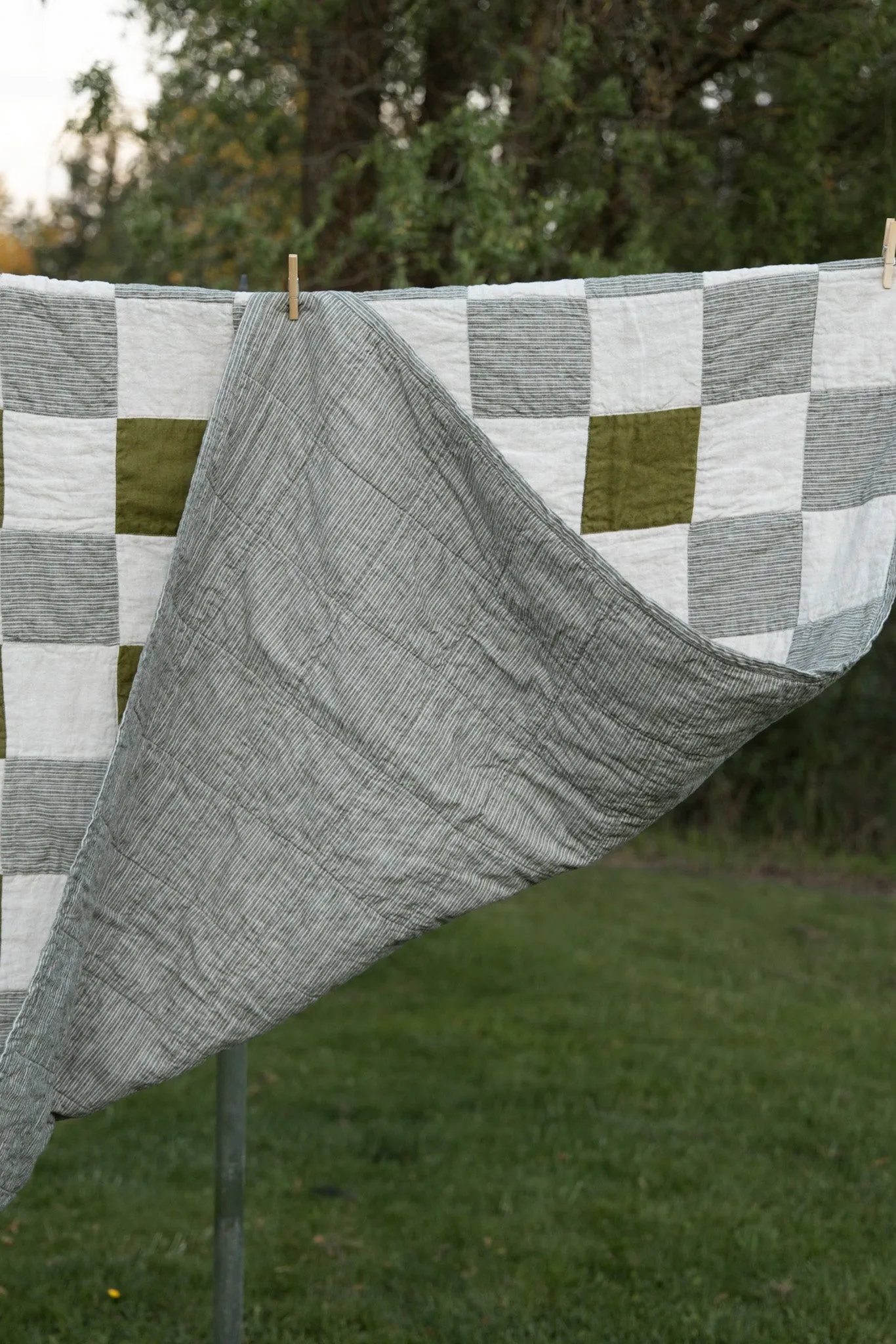 Adventure Quilt, Sage Stripe