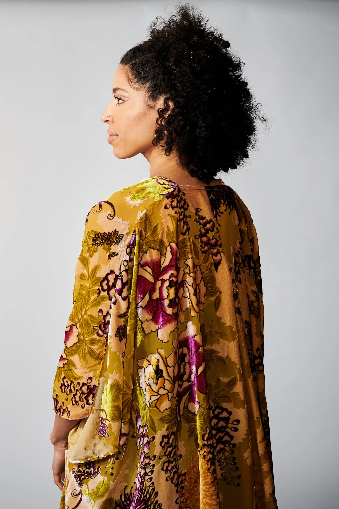 Aratta, Cut Velvet, Forest Goddess Maxi Kimono in olive