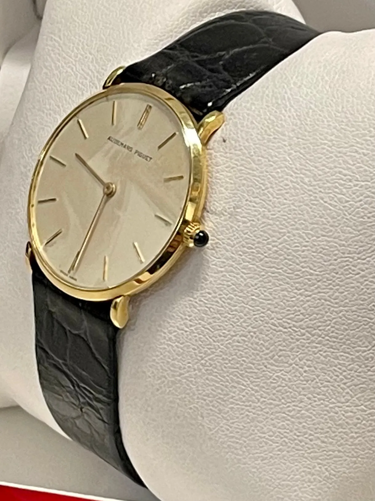 AUDEMARS PIGUET Mechanical 18K Yellow Gold Men's Wristwatch - $30K APR w/ COA!!!