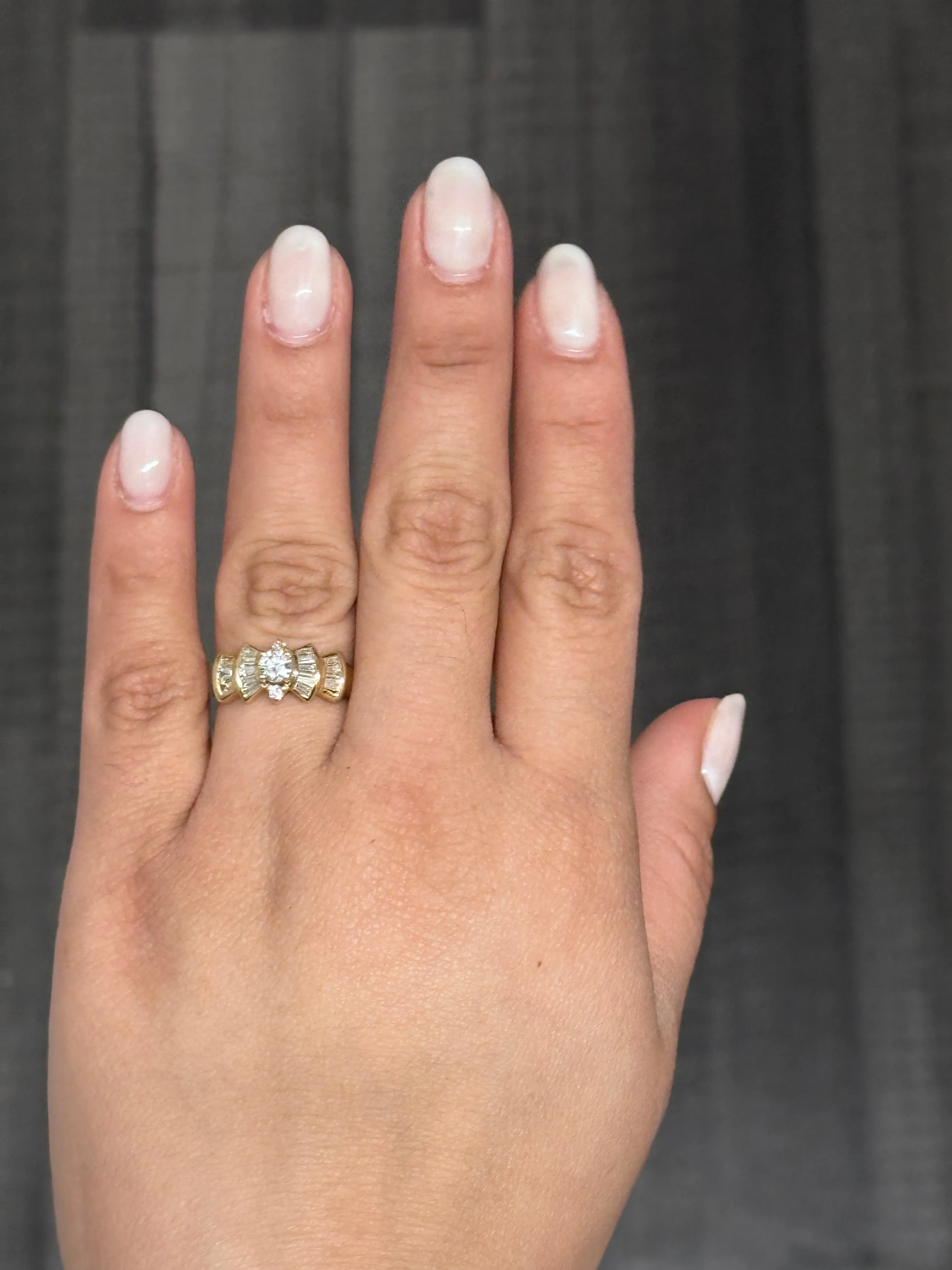 BEAUTIFUL ANTIQUE YELLOW GOLD LADIES DIAMOND RING - $13K APR w/ CoA!!!!!!!!!!!!!