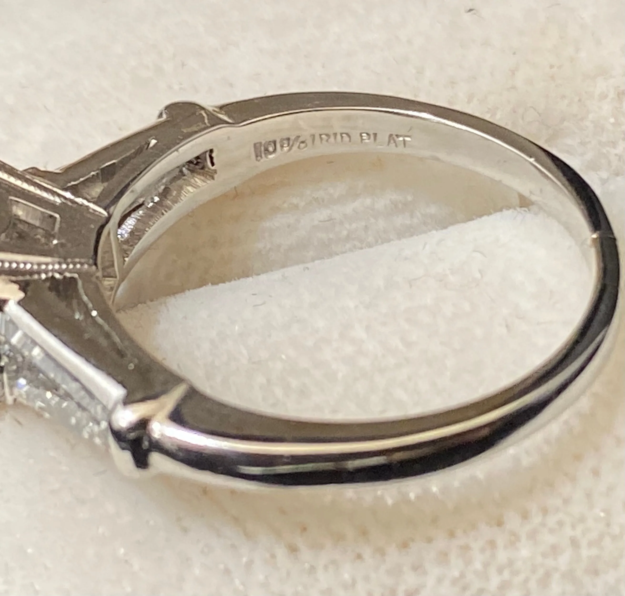 Beautiful Designer Platinum 2.50  Ct. Diamond with Accent Stone Engagement Ring - $100K Appraisal Value w/CoA}