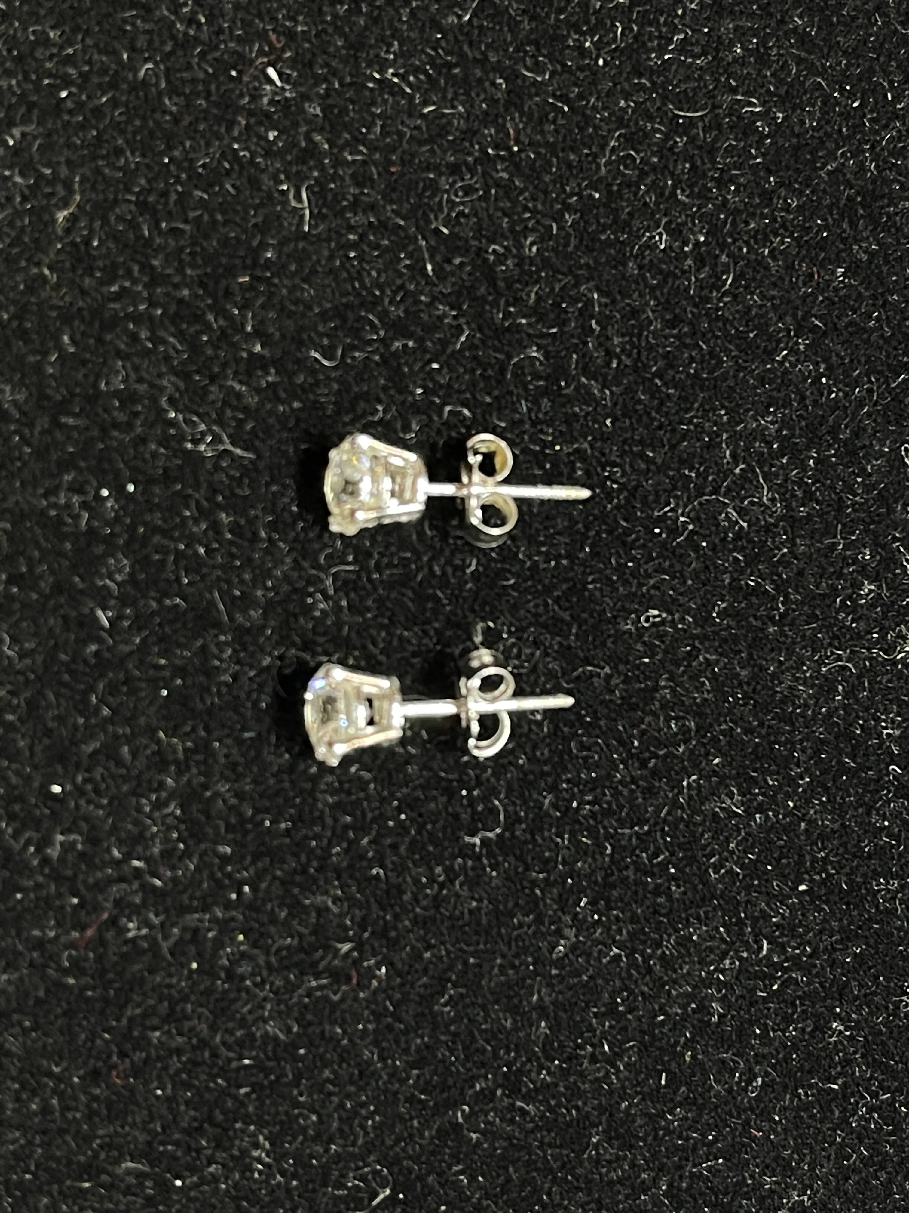 Beautiful Designer Solid White Gold 0.60 ct Diamond Stud Earring- $13K APR w/CoA