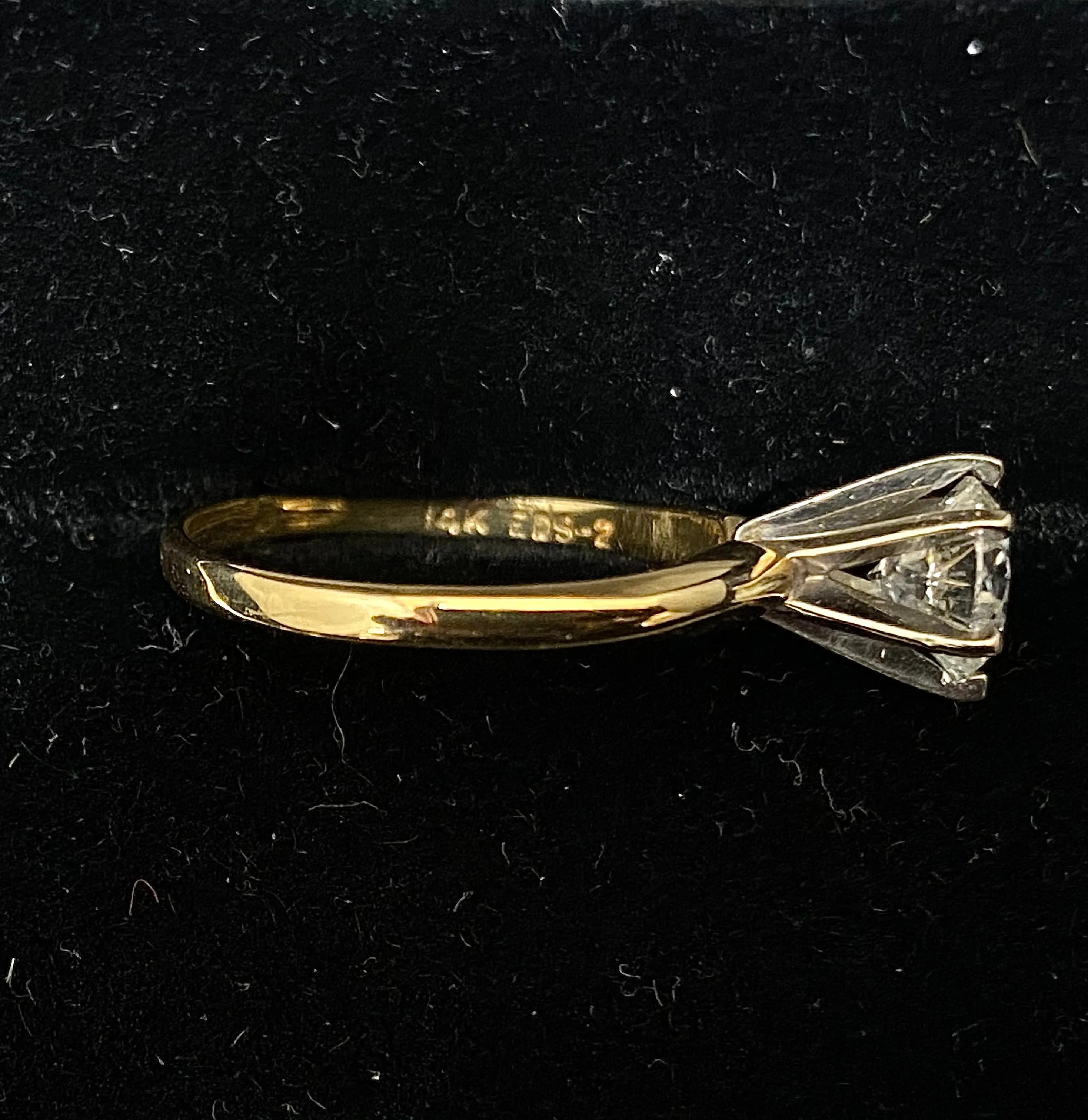 Beautiful Designer Solid Yellow Gold Diamond Solitaire Engagement Ring - $15K Appraisal Value w/CoA}