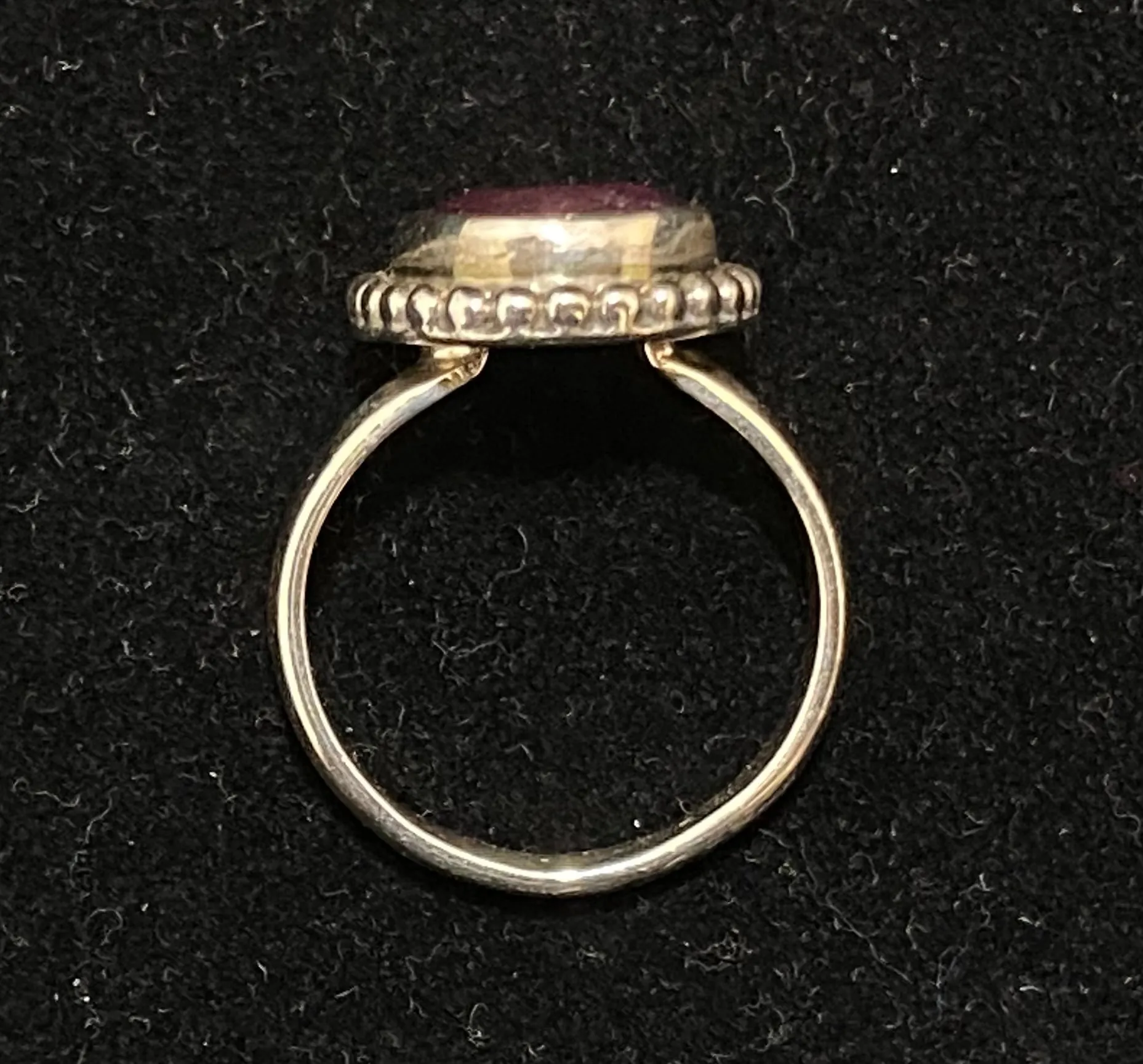 Beautiful Designer Sterling Silver Garnet Ring - $800 Appraisal Value w/CoA}