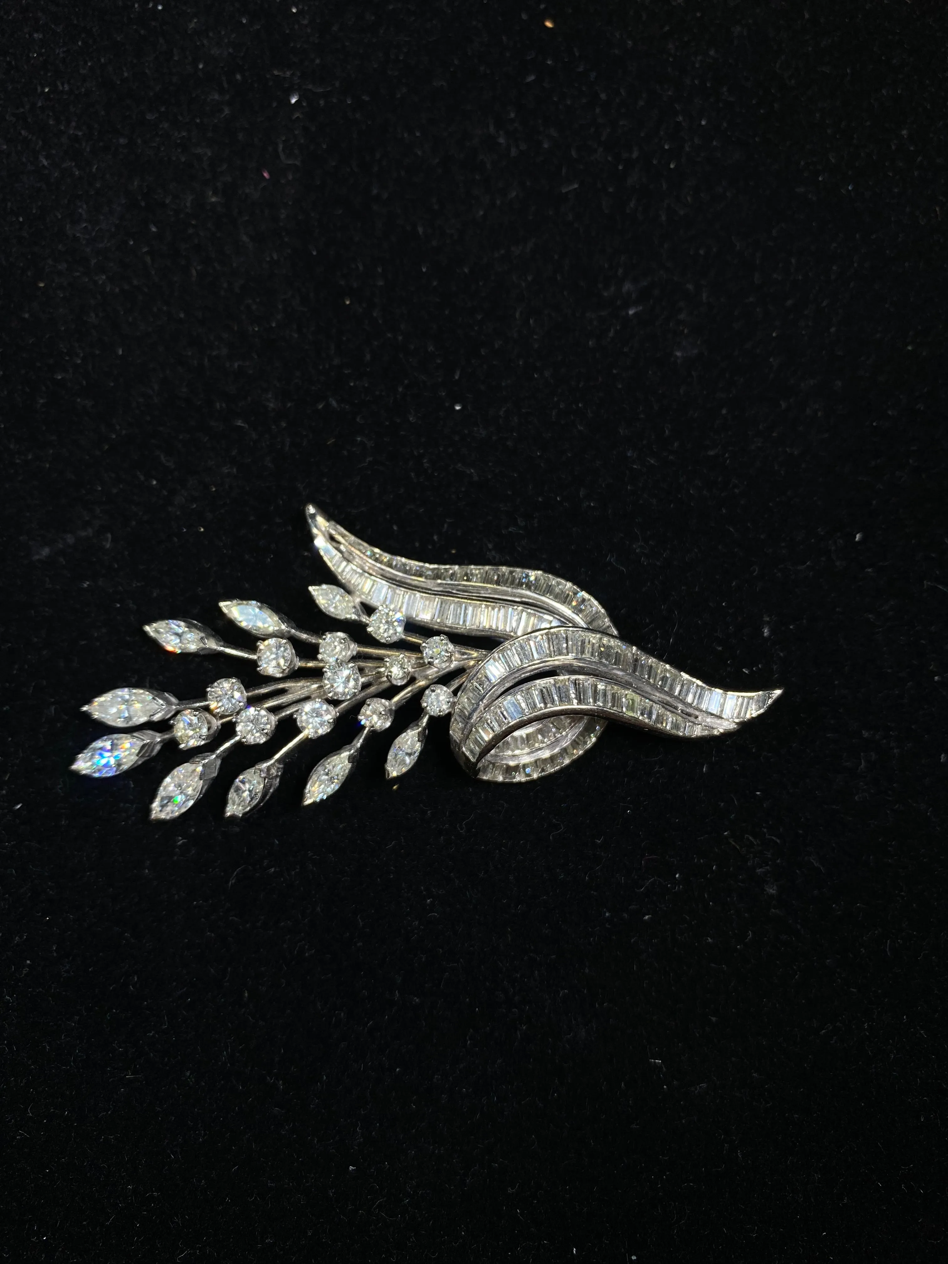 Beautiful Retro Style Diamond Flower Brooch in Solid 14K White Gold with 6.50 Carats in Diamonds - $30K VALUE}