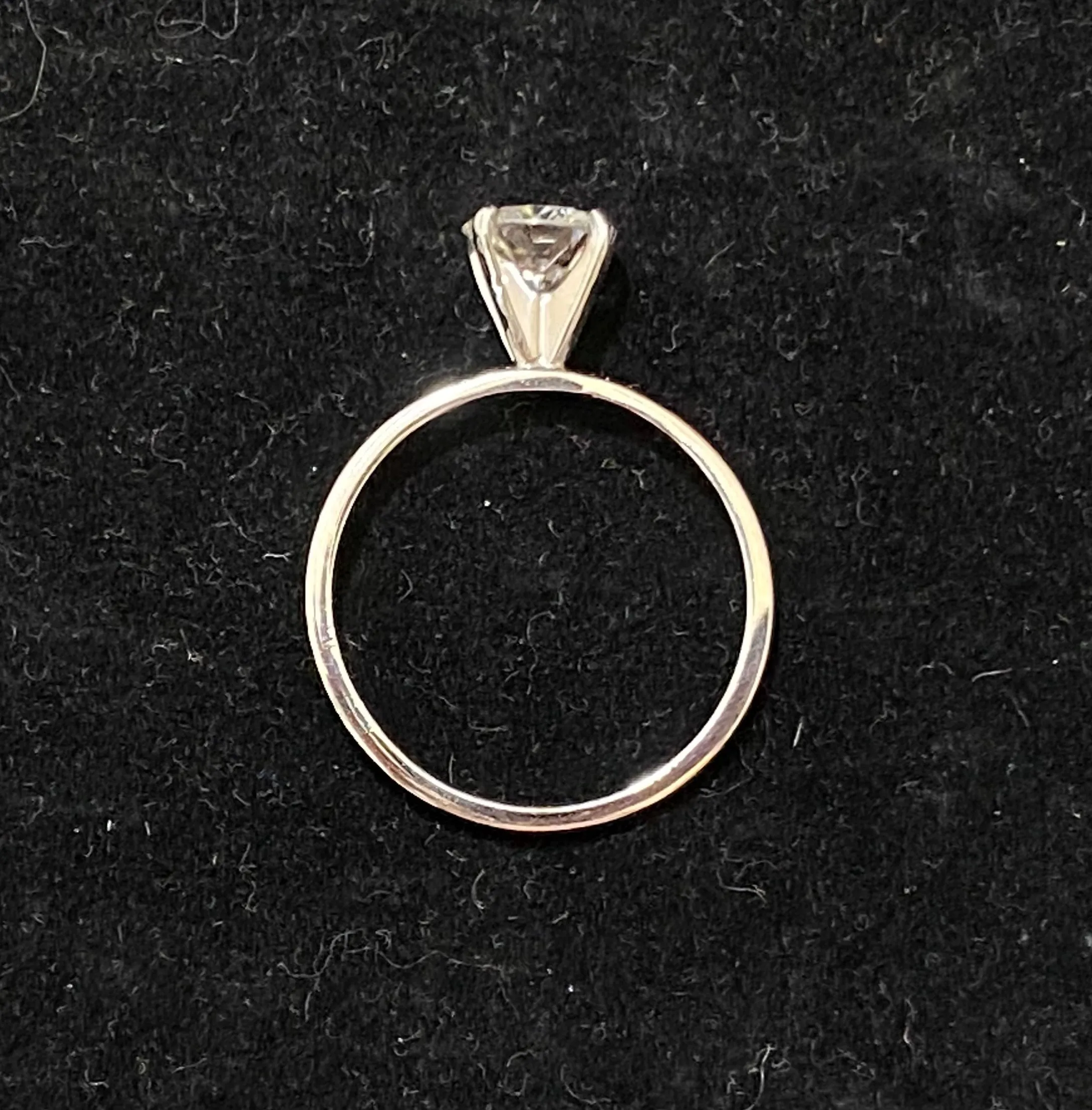 Beautiful Solid White Gold Diamond Solitaire Engagement Ring - $30K Appraisal Value w/CoA}