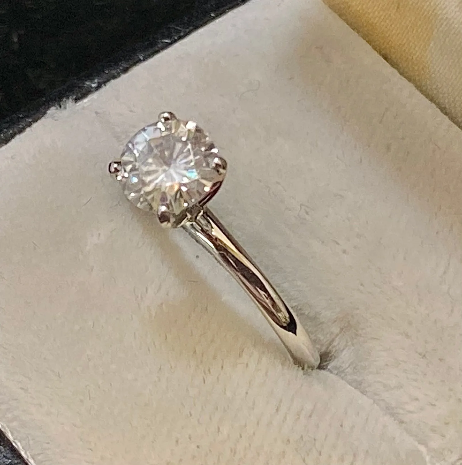 Beautiful Solid White Gold Diamond Solitaire Engagement Ring - $30K Appraisal Value w/CoA}
