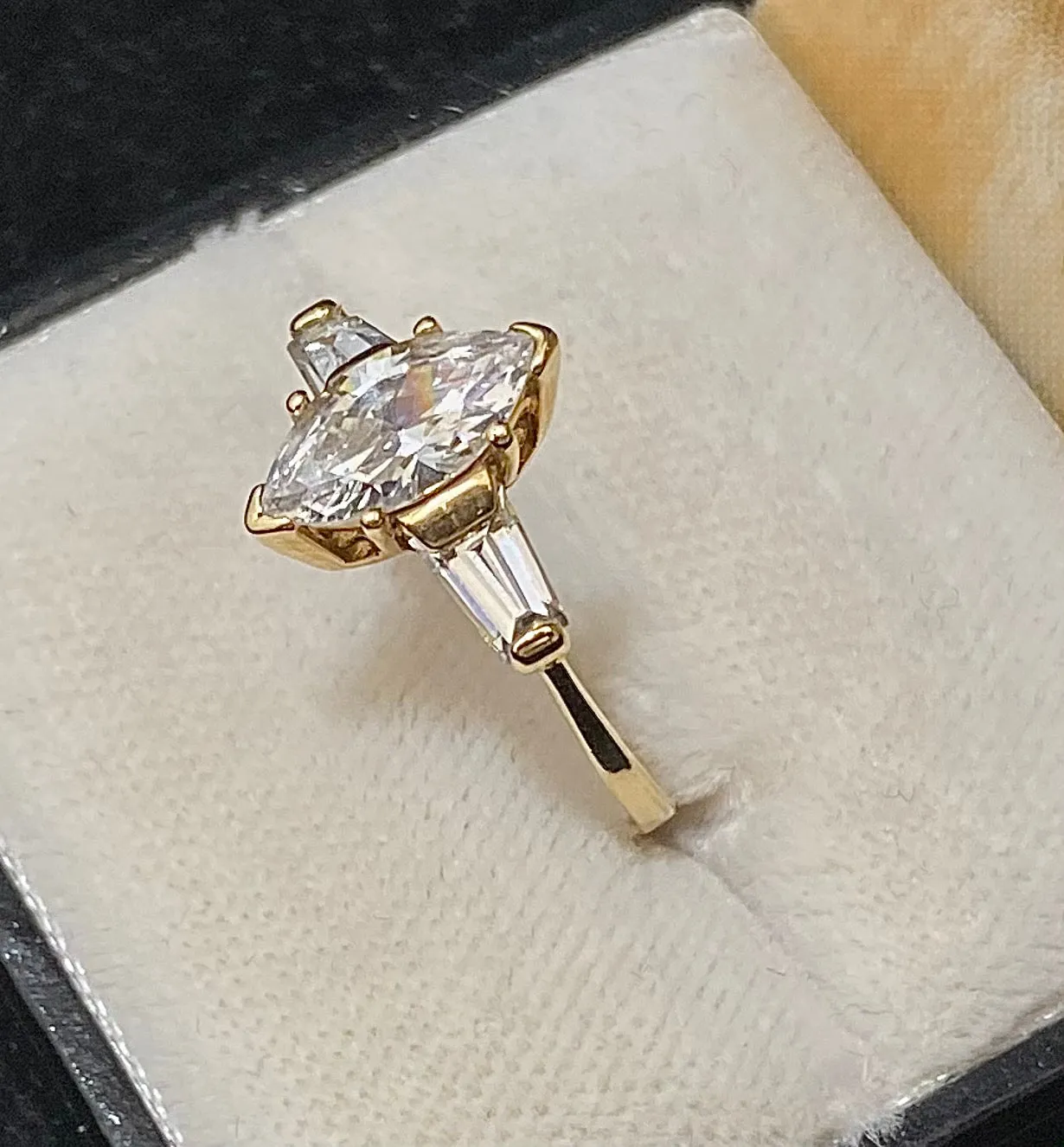 Beautiful SYG 3-stone CZ Engagement Ring - $1.5K Appraisal Value w/CoA}