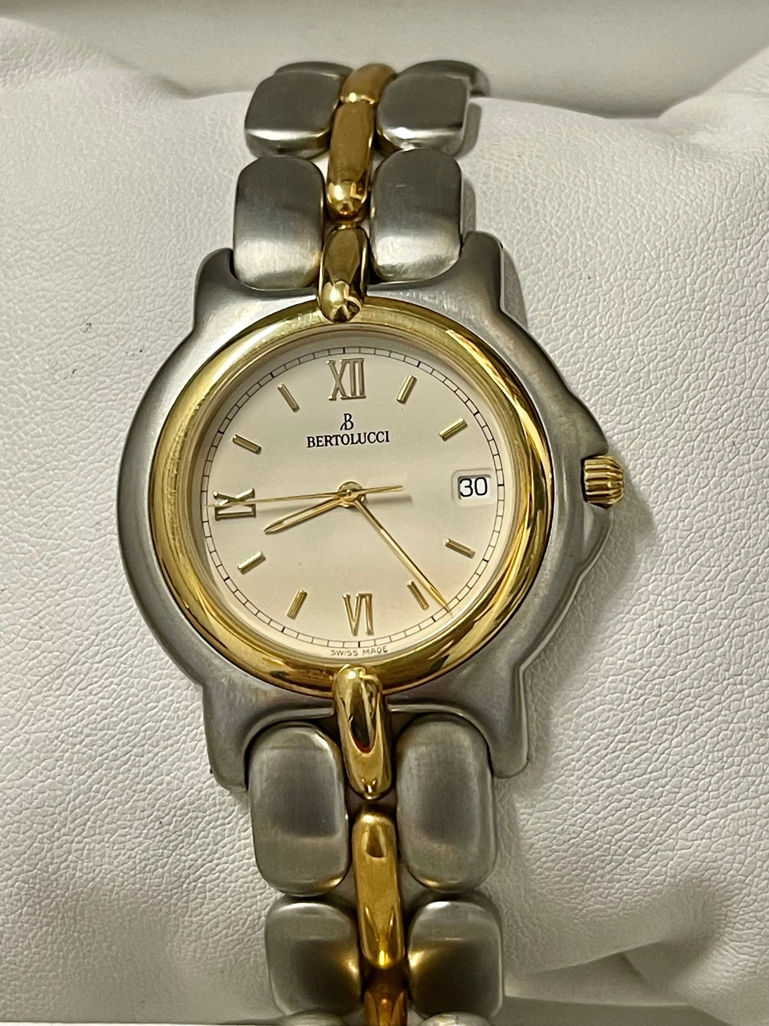 Bertolucci Pulchra Mid Size Beautiful SS & Solid YG Men's Watch - $10K APR w/COA