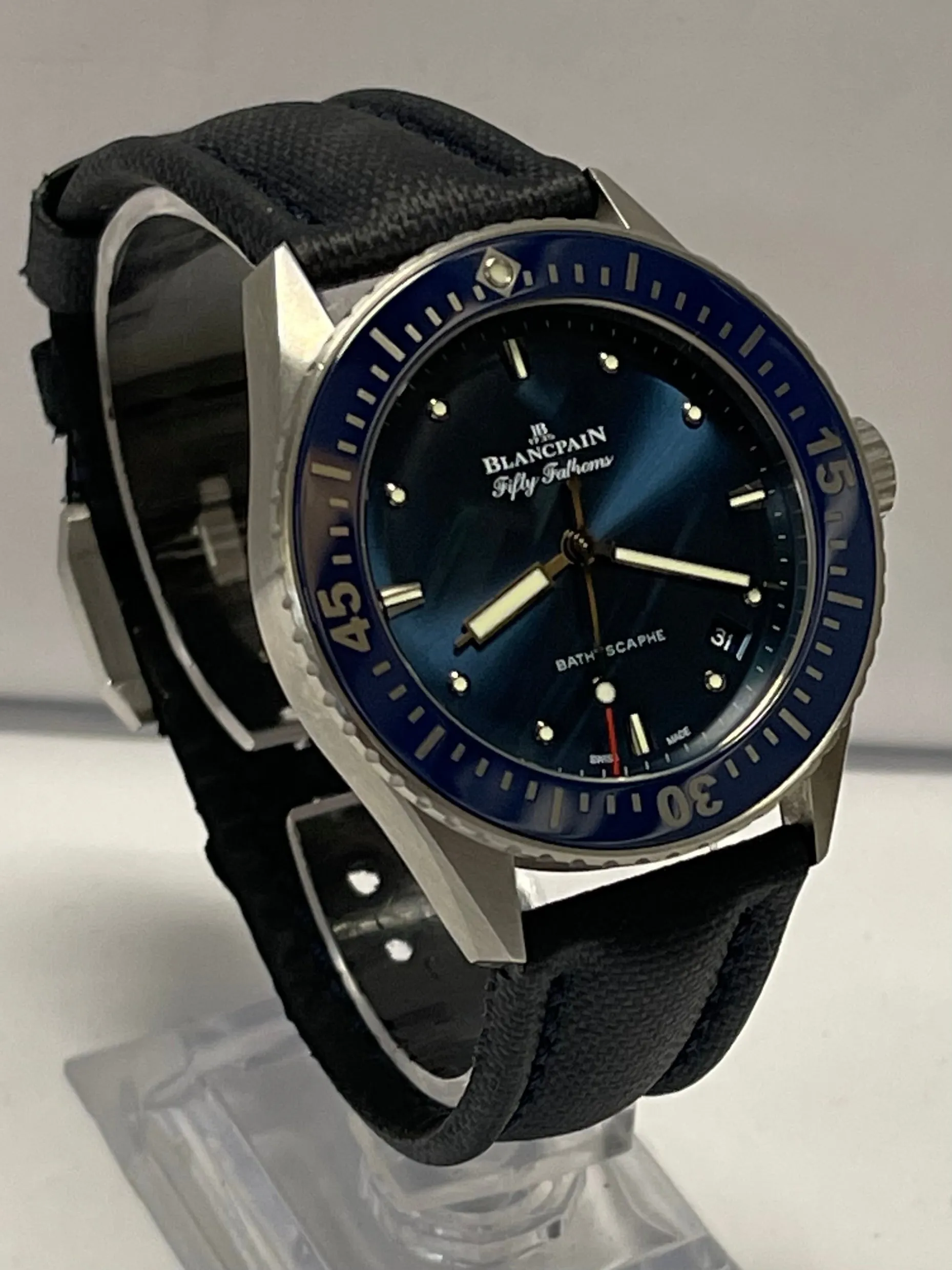BLANCPAIN Fifty Fathoms Bathyscaphe Limited Date Unisex Watch - $25K APR w/ COA!