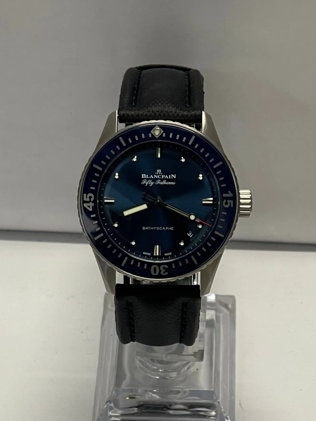 BLANCPAIN Fifty Fathoms Bathyscaphe Limited Date Unisex Watch - $25K APR w/ COA!