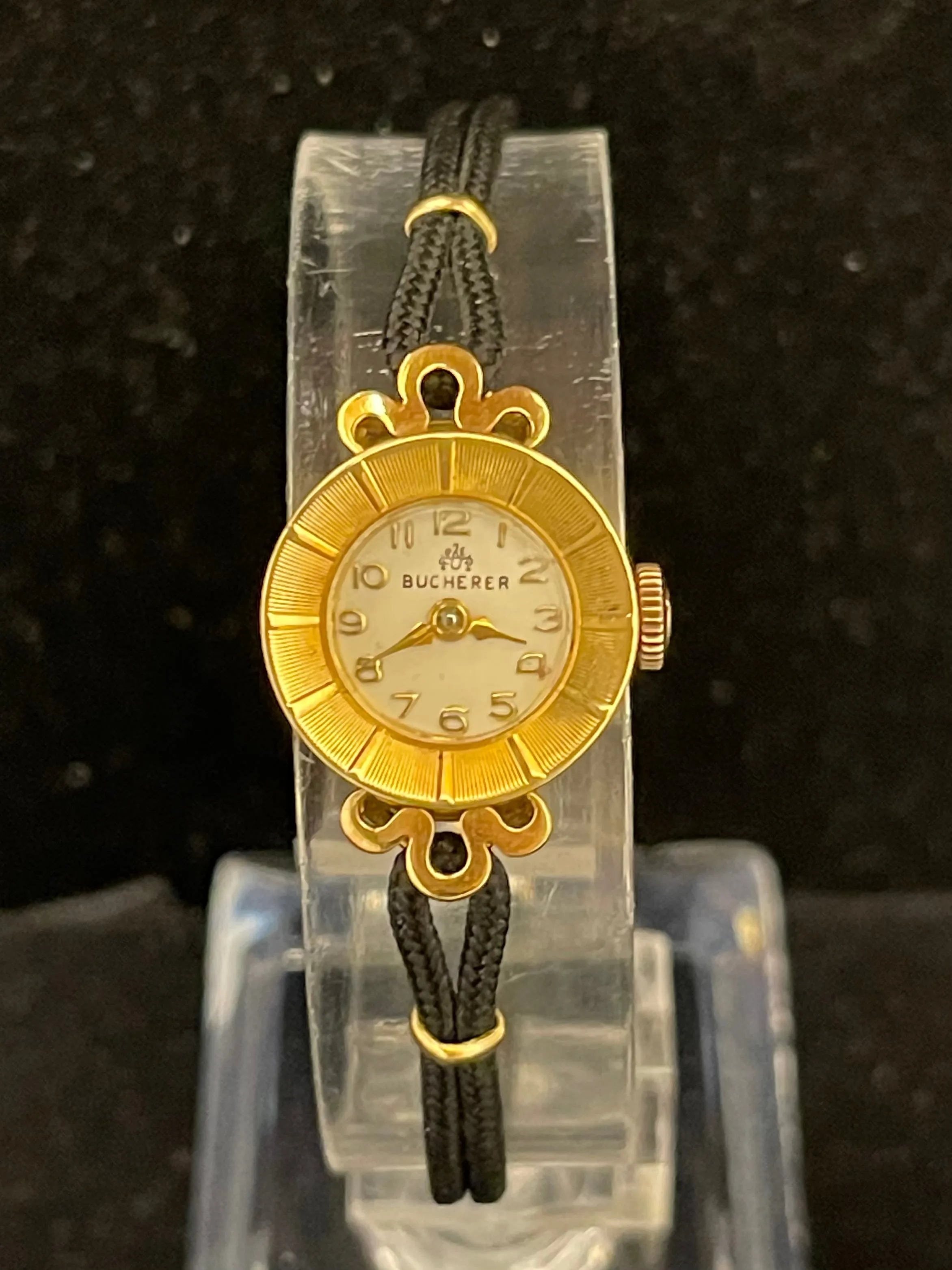 Bucherer Vintage Unique Dial & Lugs 18K YG Ladies Wrist Watch - $12K APR w/ COA!