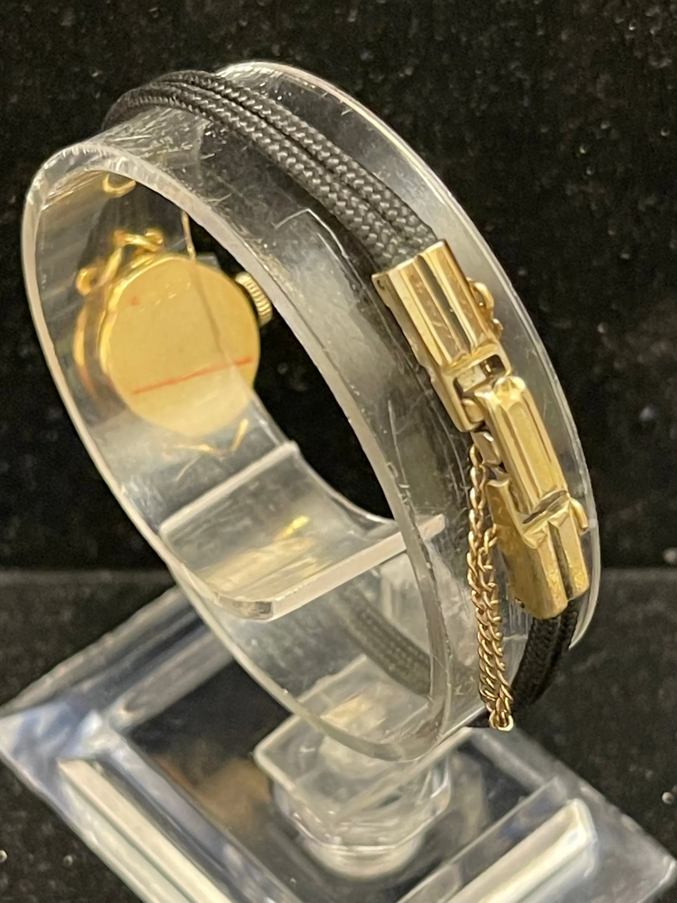 Bucherer Vintage Unique Dial & Lugs 18K YG Ladies Wrist Watch - $12K APR w/ COA!