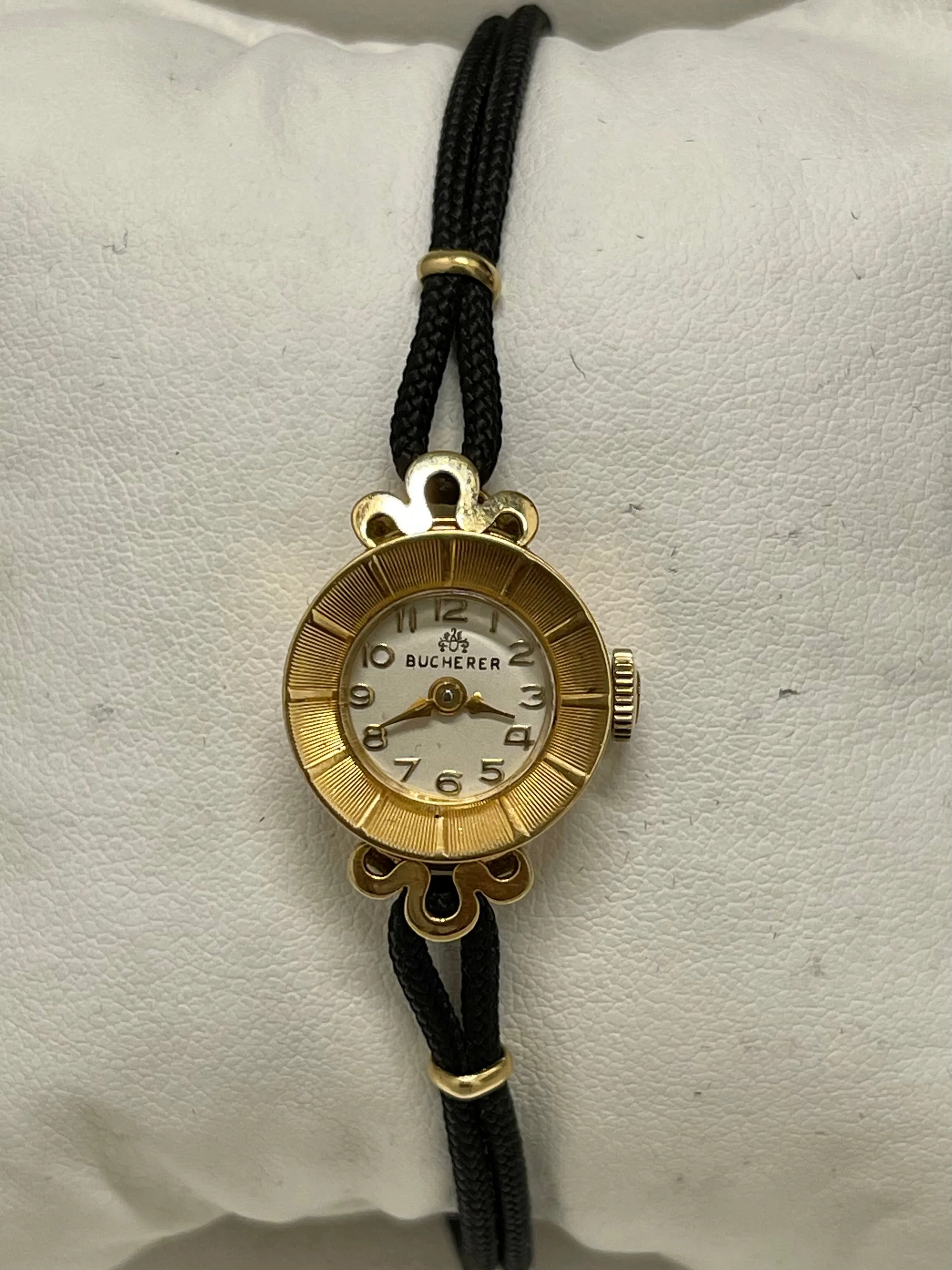 Bucherer Vintage Unique Dial & Lugs 18K YG Ladies Wrist Watch - $12K APR w/ COA!