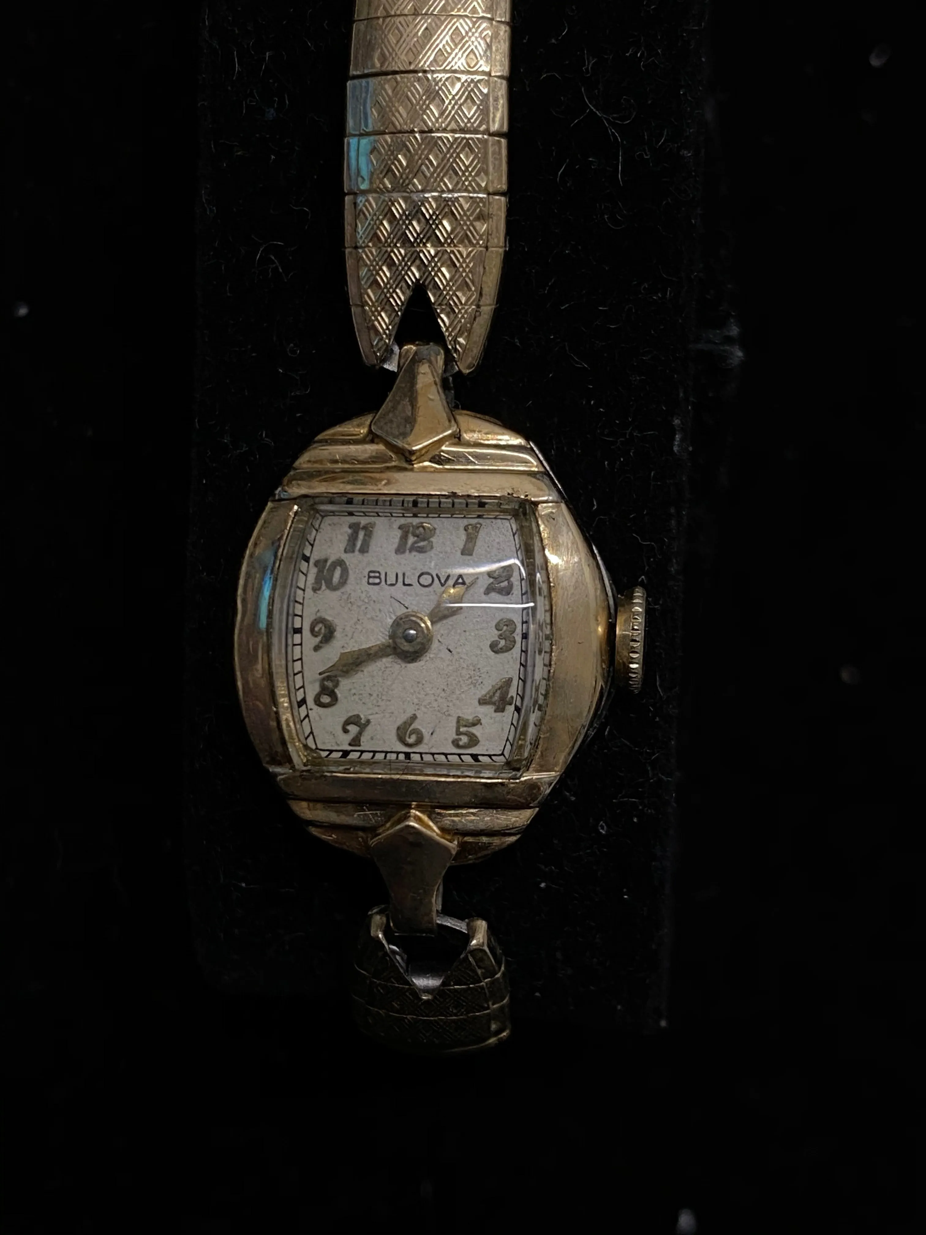 BULOVA  Antique Circa 1930s Gold Tone Lady’s Wristwatch - $4K Appraisal Value! ✓