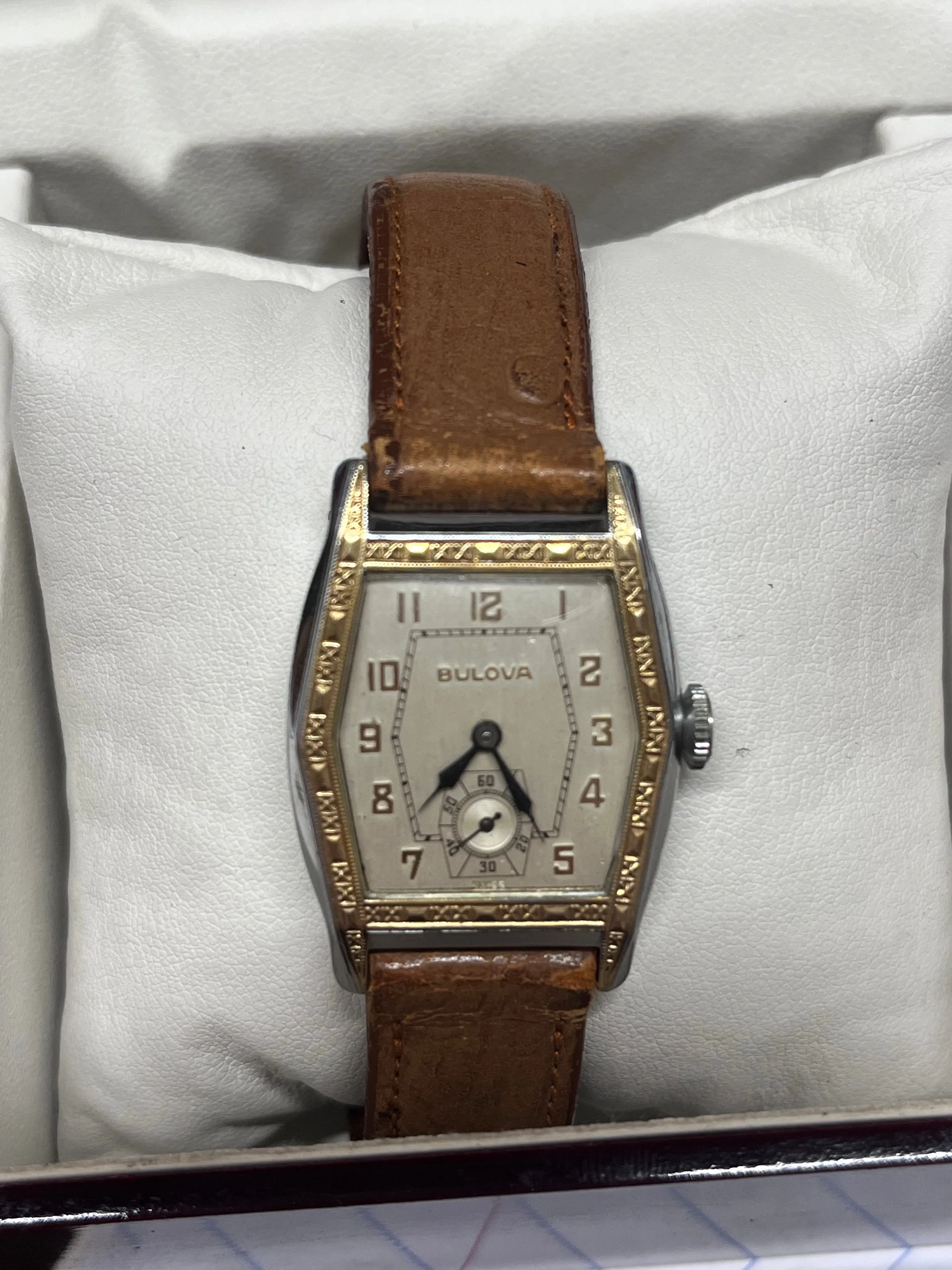 BULOVA Vintage 1930' s SS Men's Wristwatch Beautiful Design - $10K APR w/ COA!!!