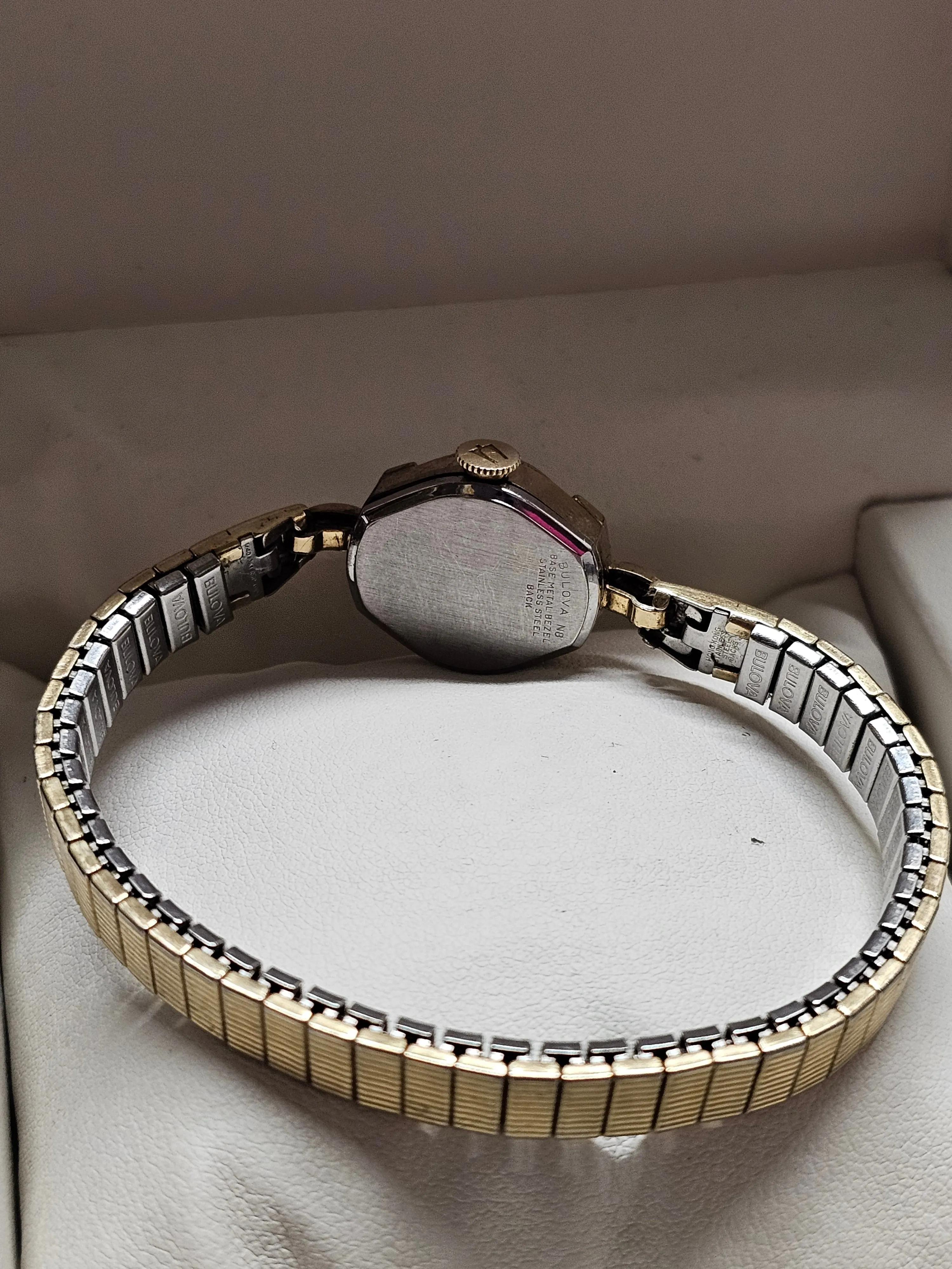 Bulova Vintage 1940s Gold-Tone Lady's Watch, Flexible Bracelet- $1.5K APR w/ COA