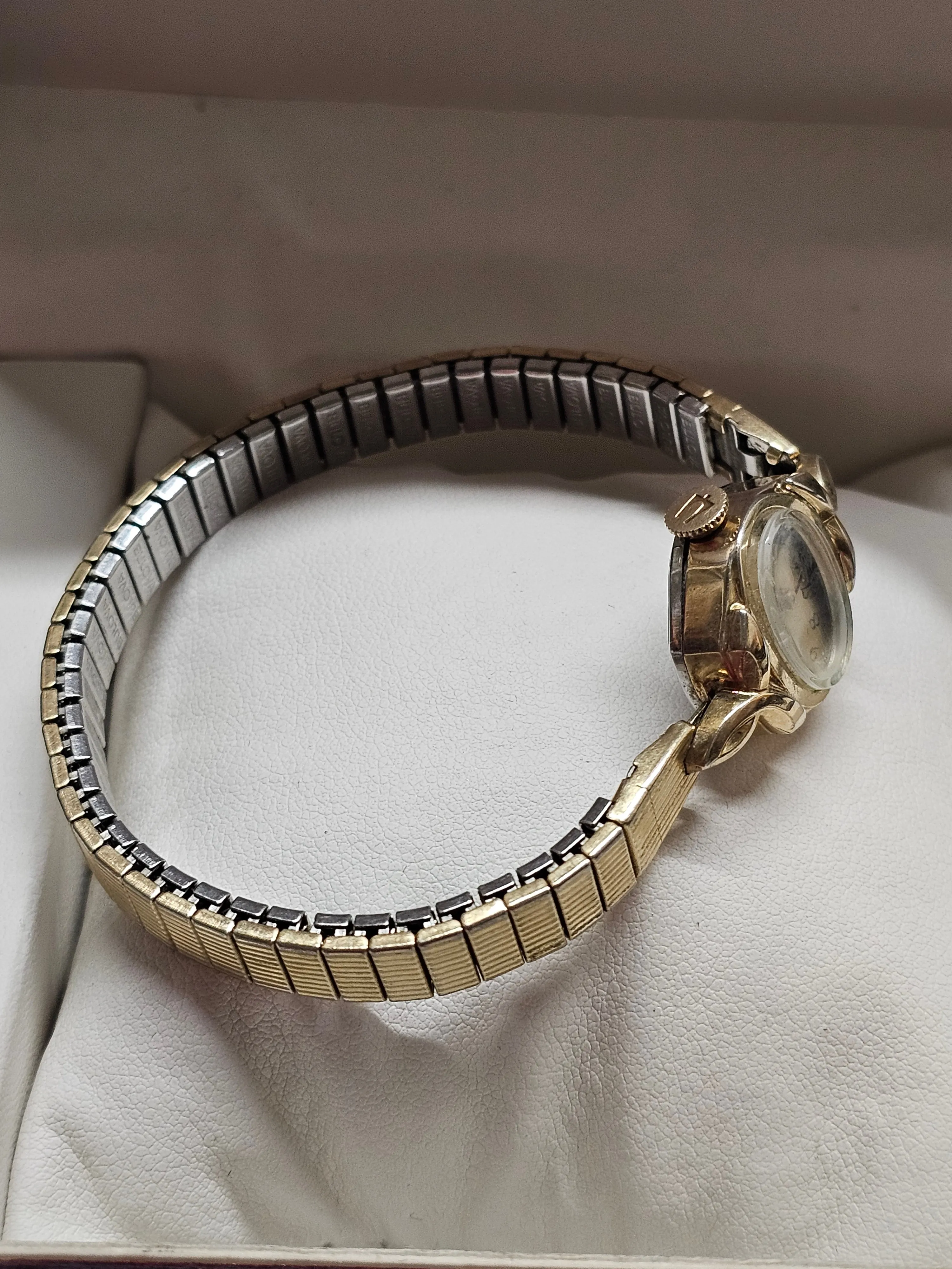 Bulova Vintage 1940s Gold-Tone Lady's Watch, Flexible Bracelet- $1.5K APR w/ COA