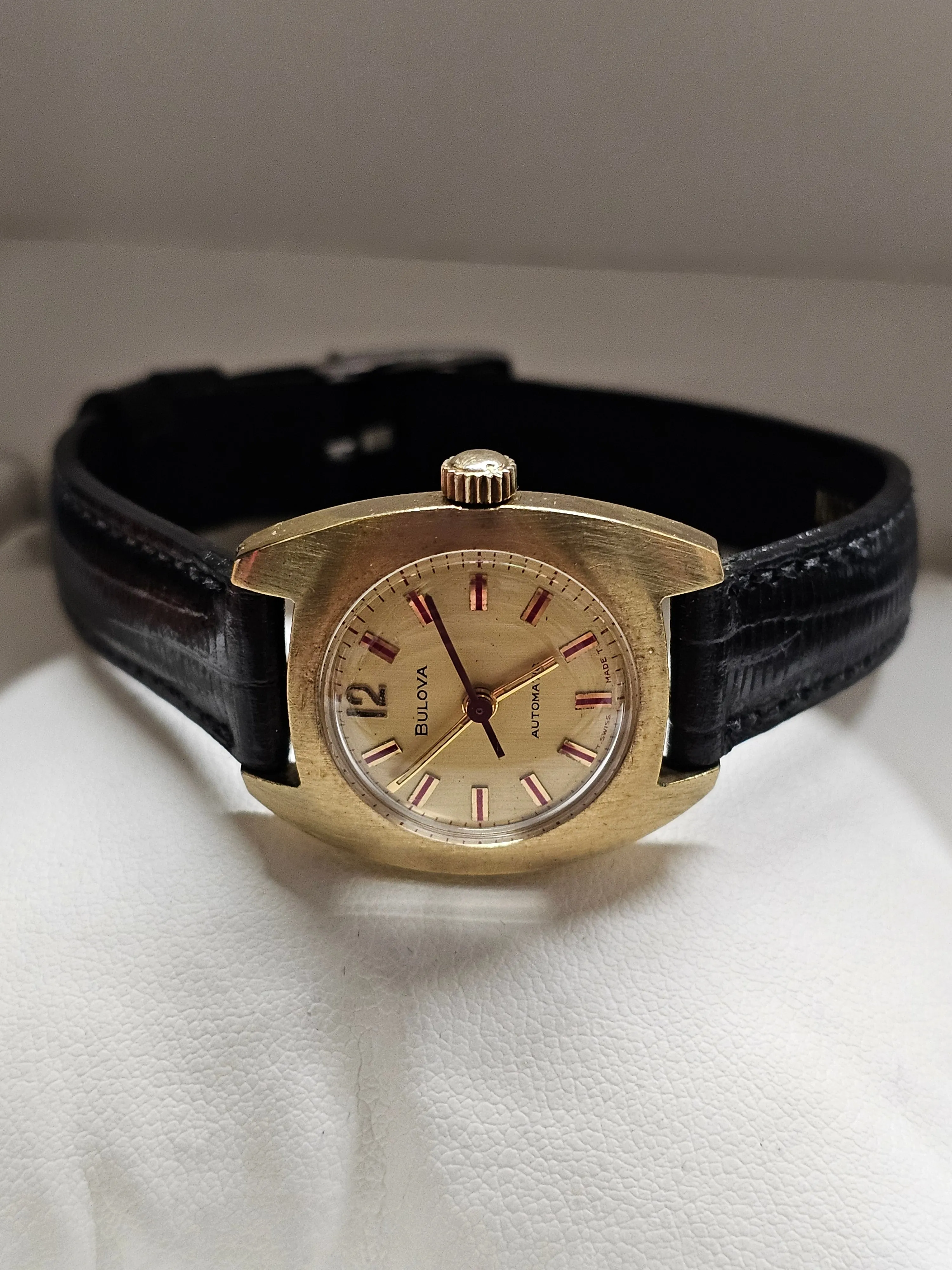 BULOVA, Vintage 1950s, Gold-Tone, Unique design, Ladies Watch - $4K APR w/ COA!!