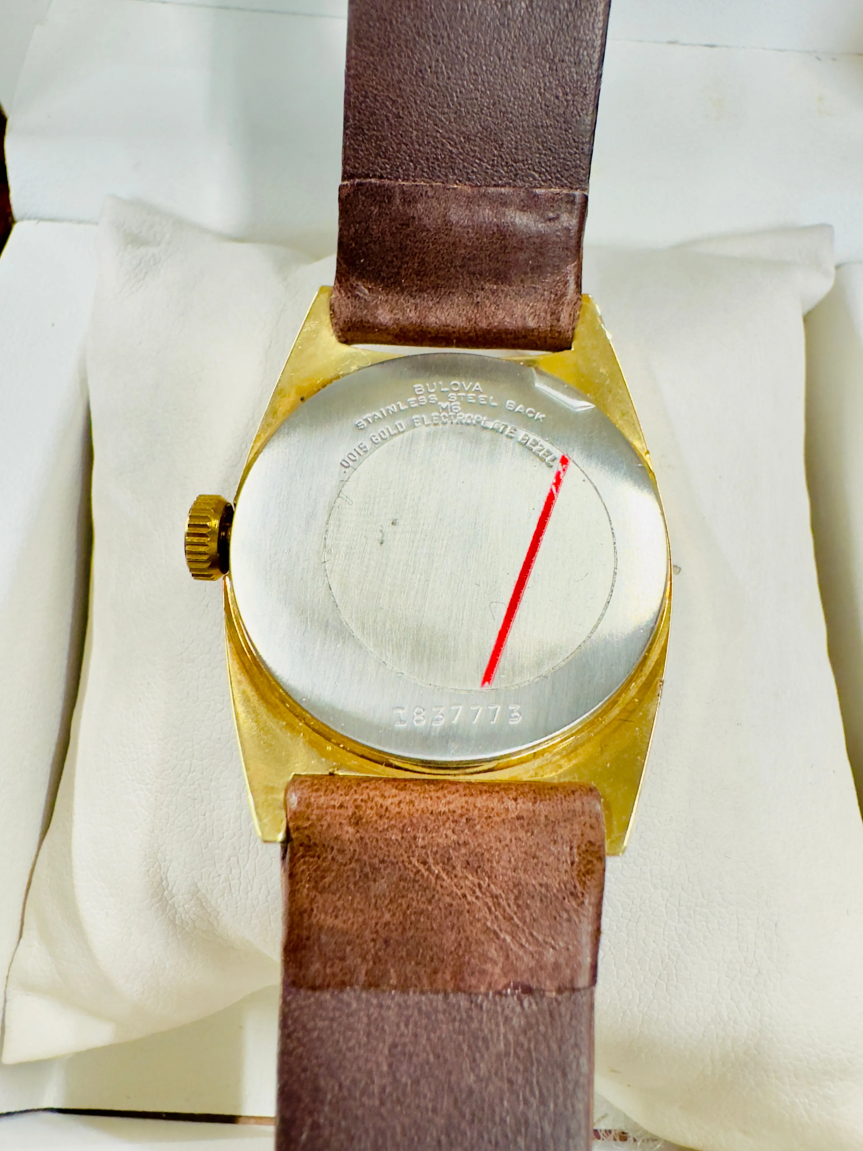 Bulova Vintage Wristwatch of Gold Tone with Unique Engraved Dial- $10K APR w/COA