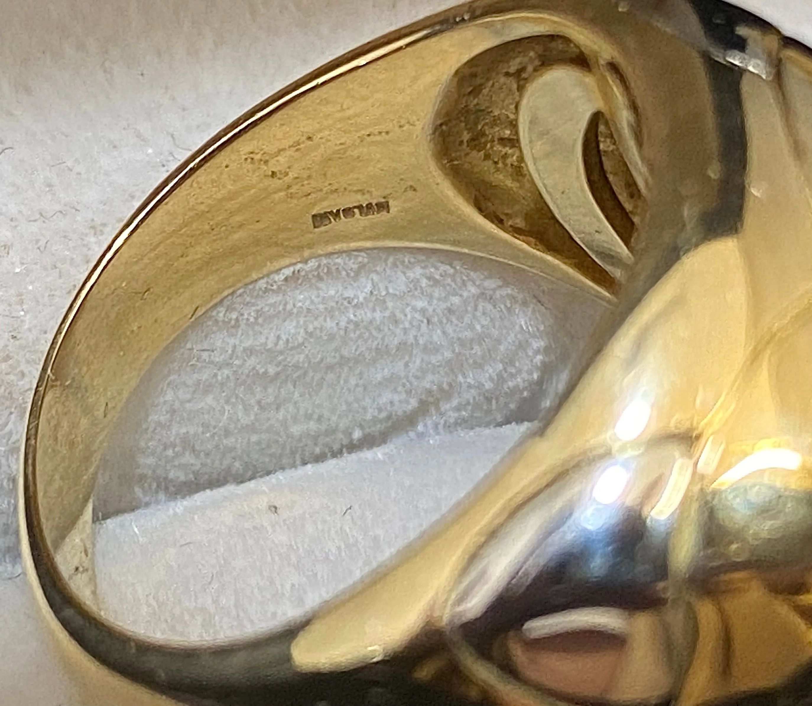 BVLGARI Antique Design Tri- Gold Pyramid Ring - $15K Appraisal Value w/CoA}
