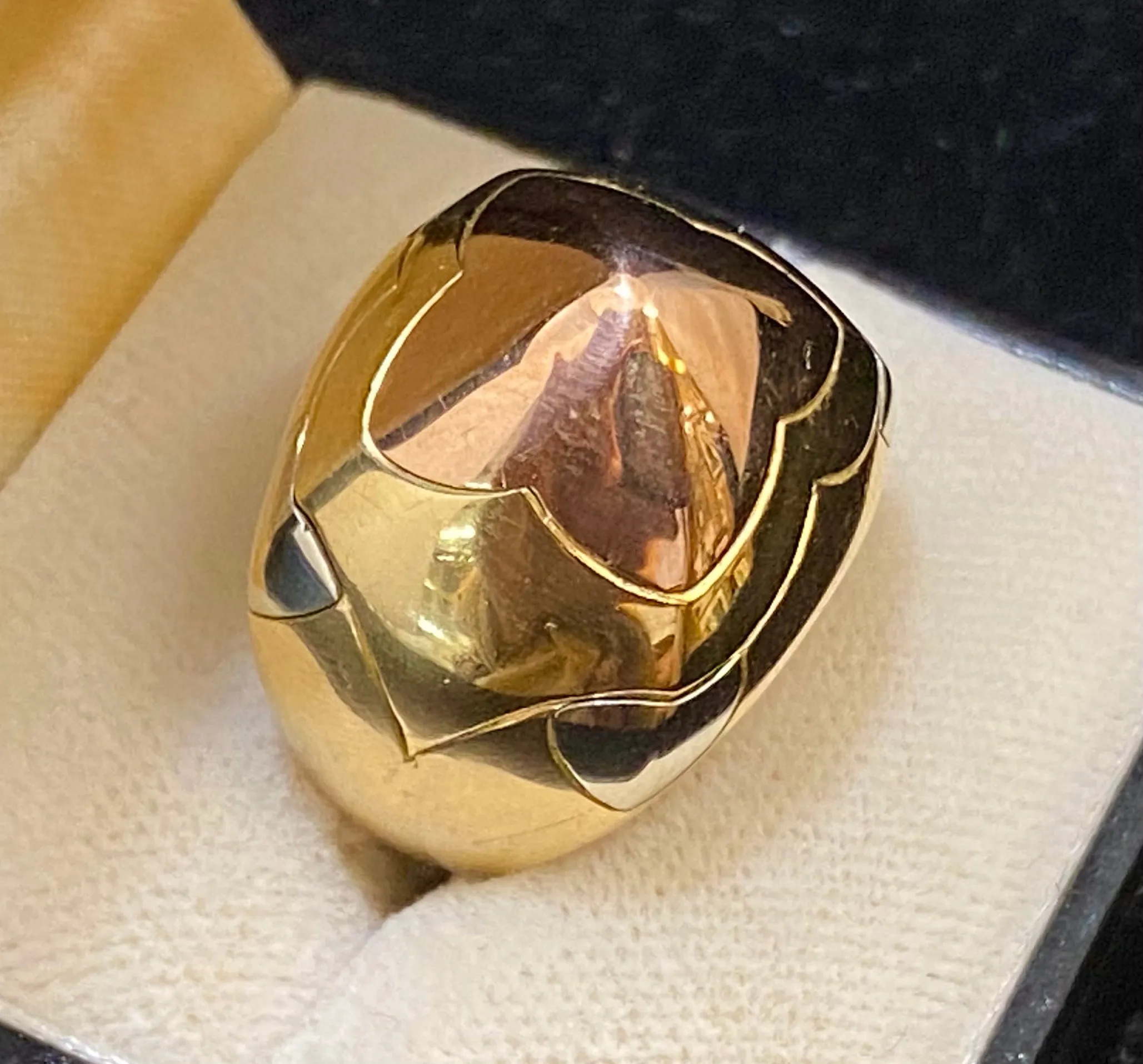 BVLGARI Antique Design Tri- Gold Pyramid Ring - $15K Appraisal Value w/CoA}