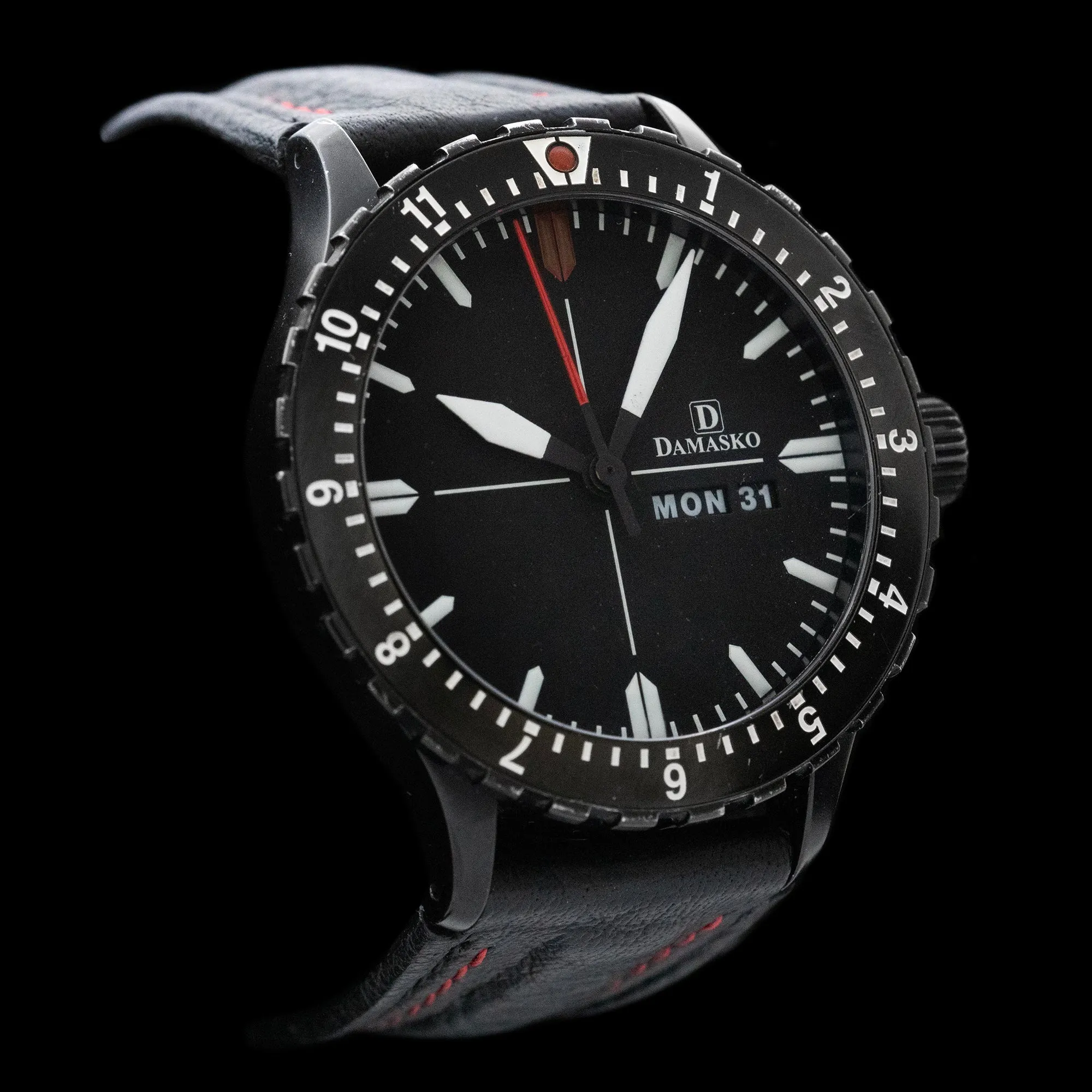 Damasko - DA44 Black
