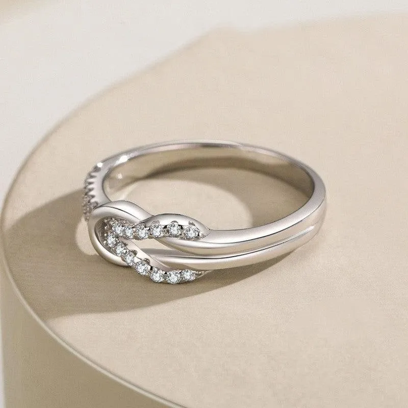 Fashion Knot High-end Light Luxury Cross Ring