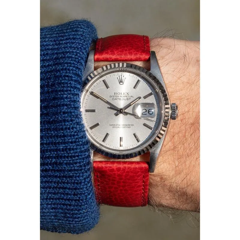 Hirsch KANSAS Buffalo Embossed Calf Leather in RED with Red Stitch