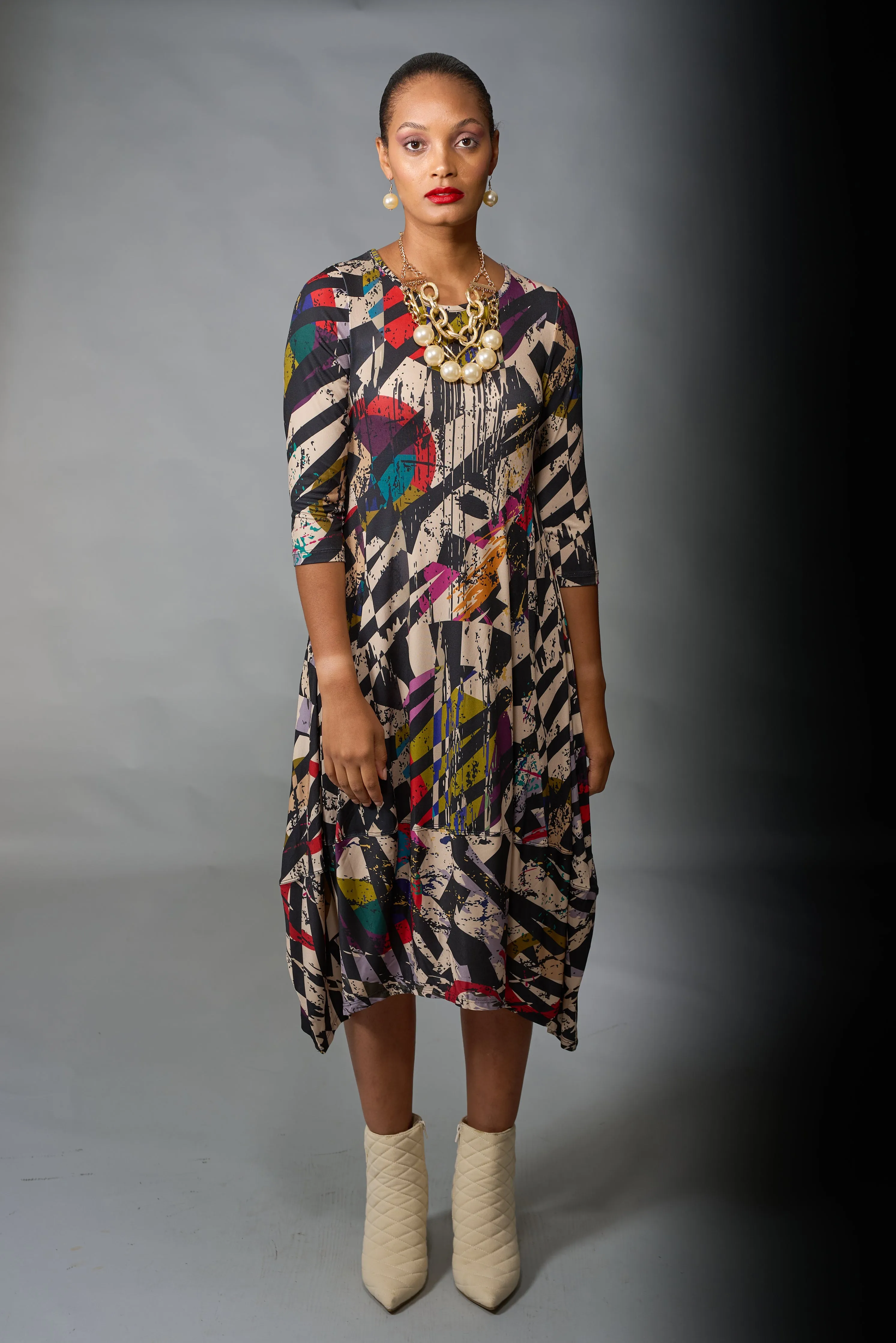 Kozan, Knit, Demi Midi Dress in Gallery Print