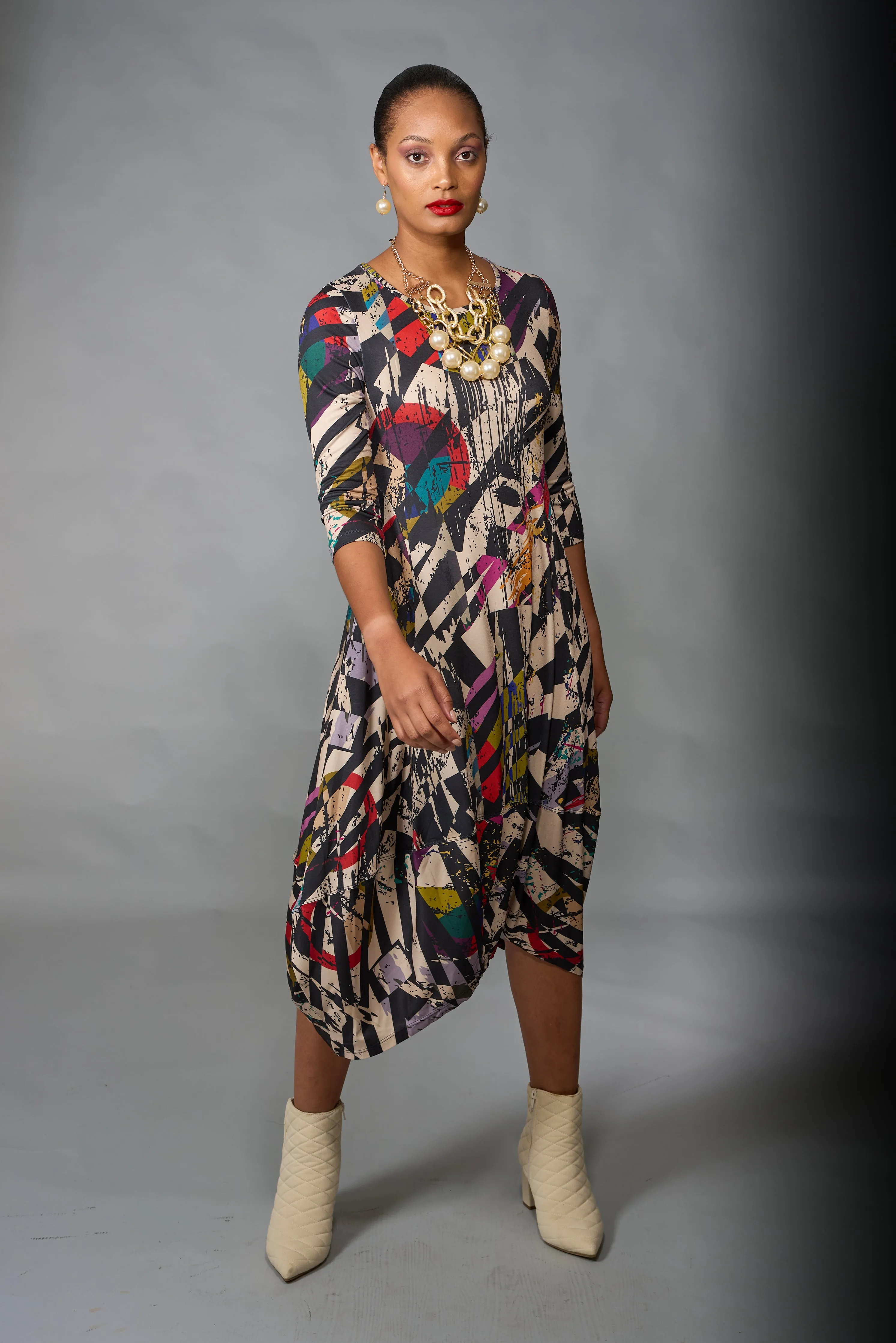 Kozan, Knit, Demi Midi Dress in Gallery Print