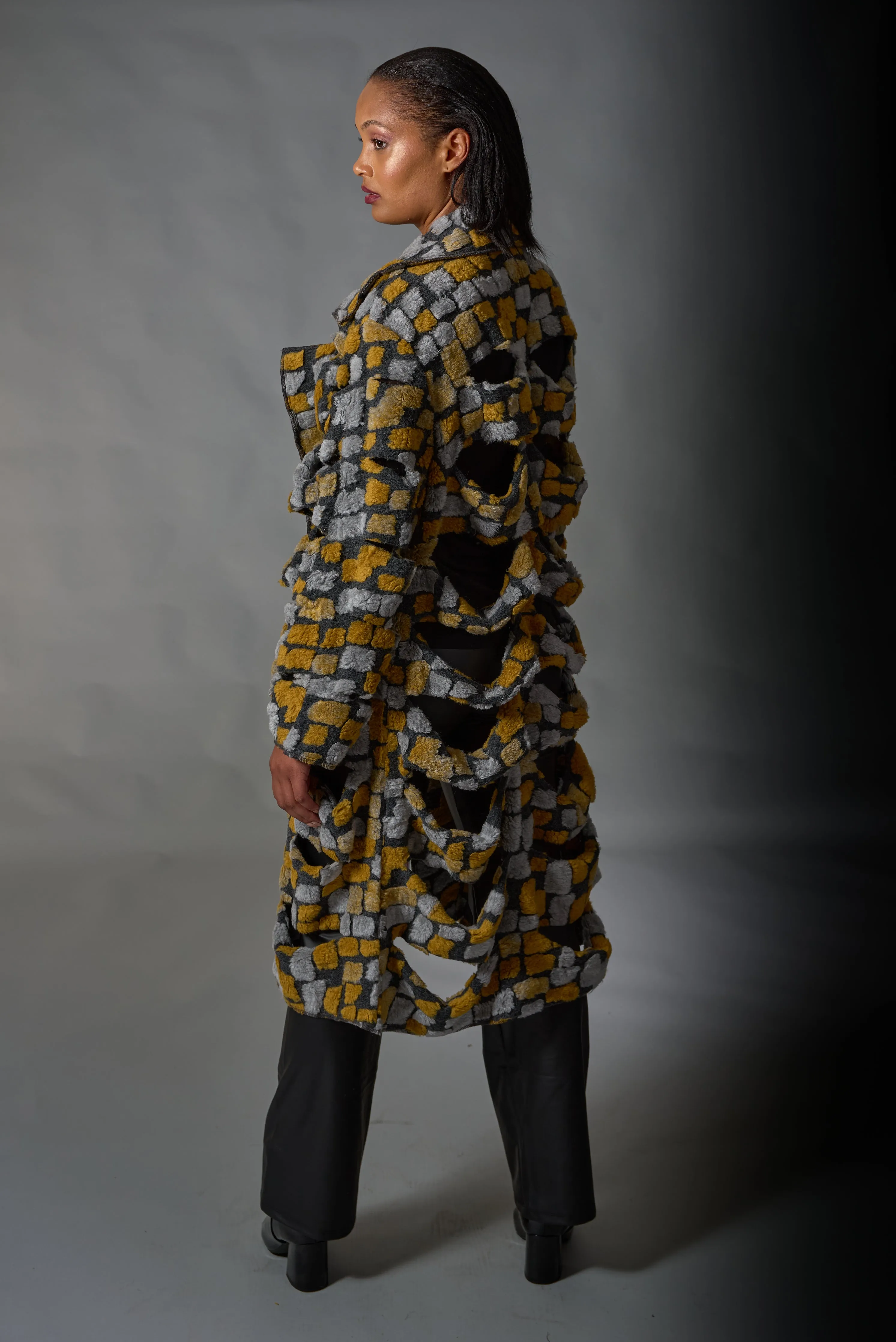 Kozan, Sherpa Fleece, Savannah Coat in Cobblestone print