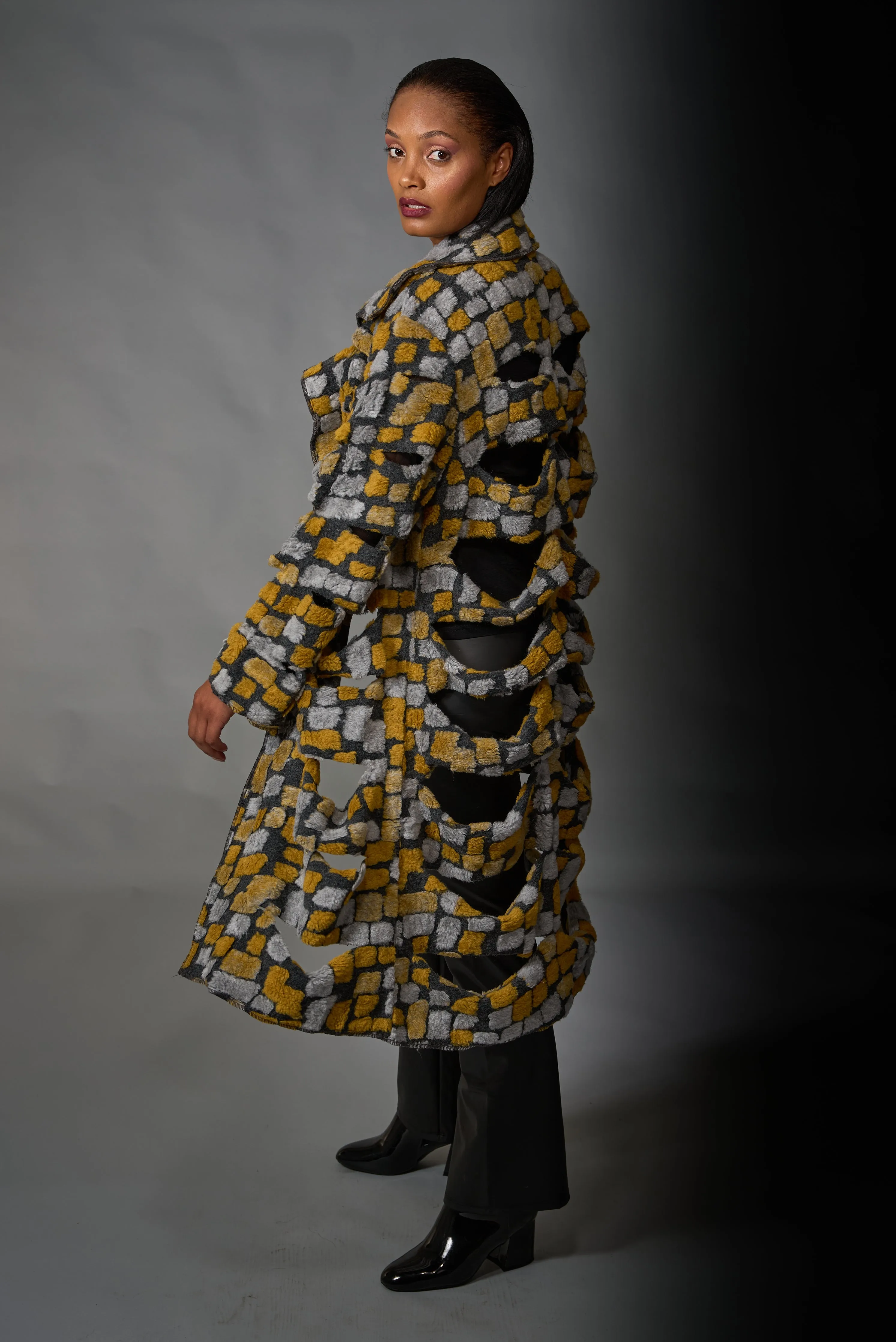 Kozan, Sherpa Fleece, Savannah Coat in Cobblestone print