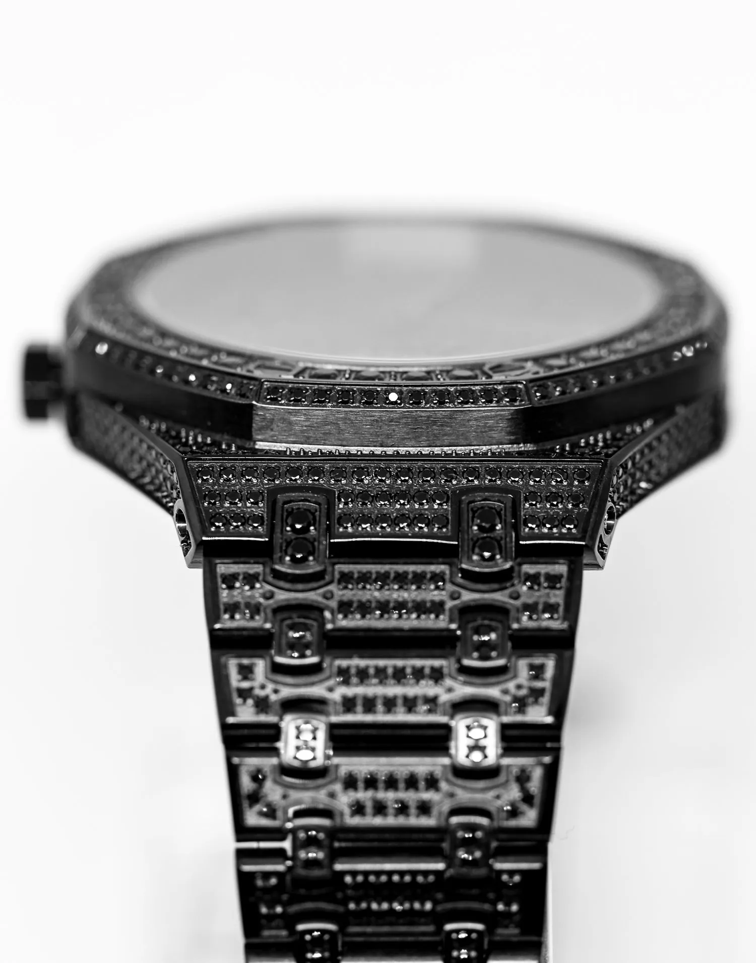 Saint Morta Premierre Watch Iced Black