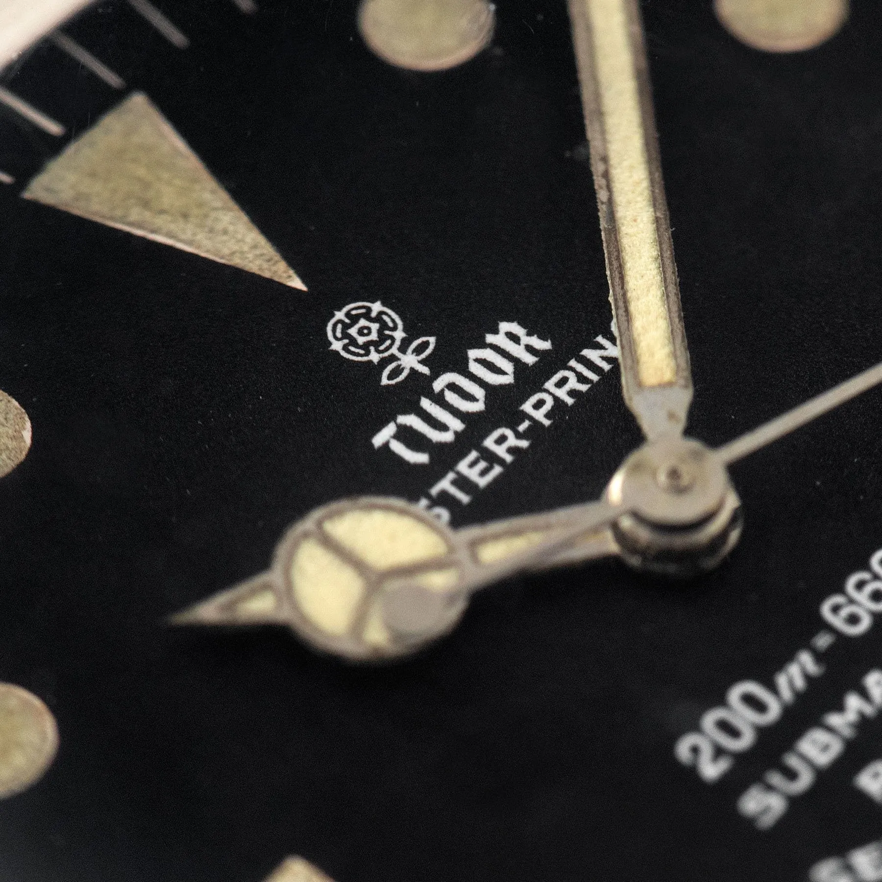 Tudor Submariner 7928 Gilt Minute Track