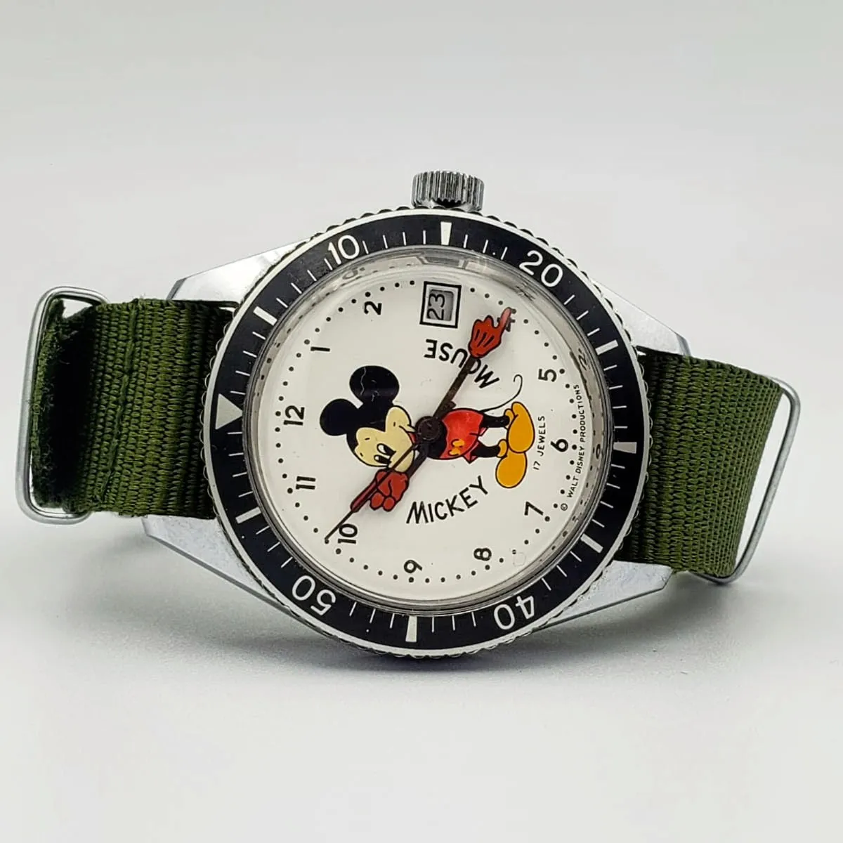 Vintage SEIKO Mickey Mouse Military Style Dive Wristwatch Swiss Cal. UTC 29 17J