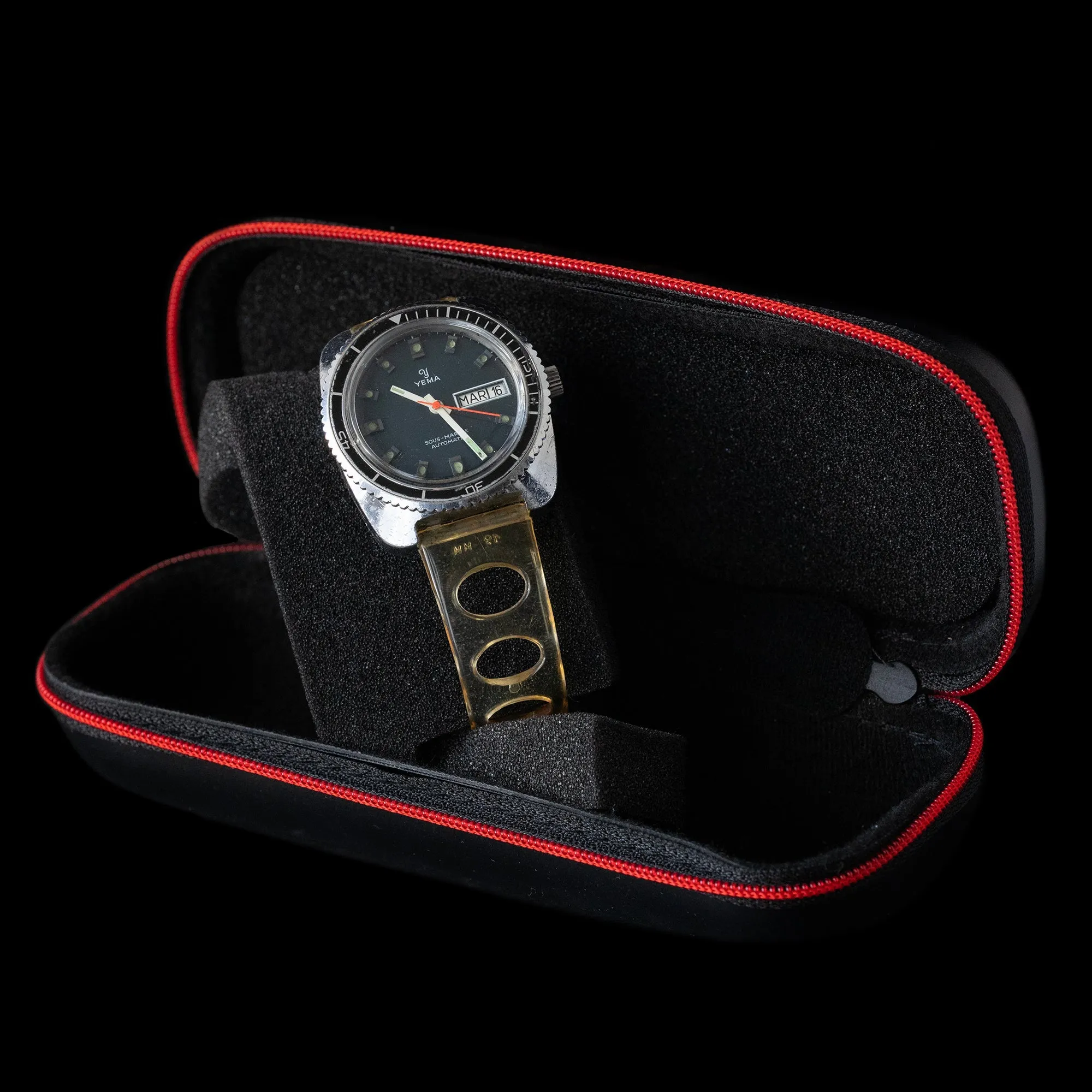 Yema - 1970's Sous-Marine Automatic